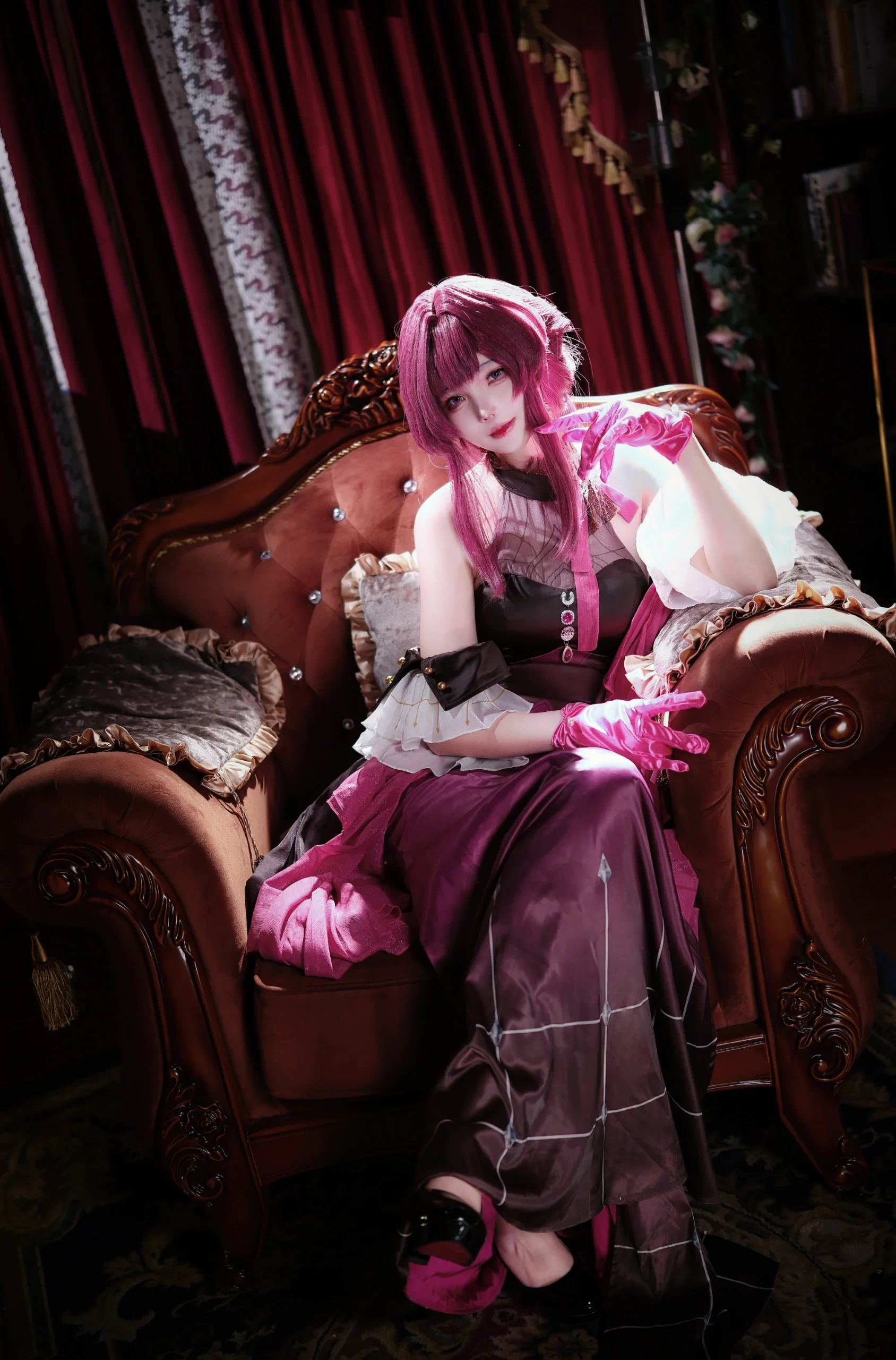 【卡芙卡cos】星穹铁道的旋律，执琴而奏 - 第 2 张