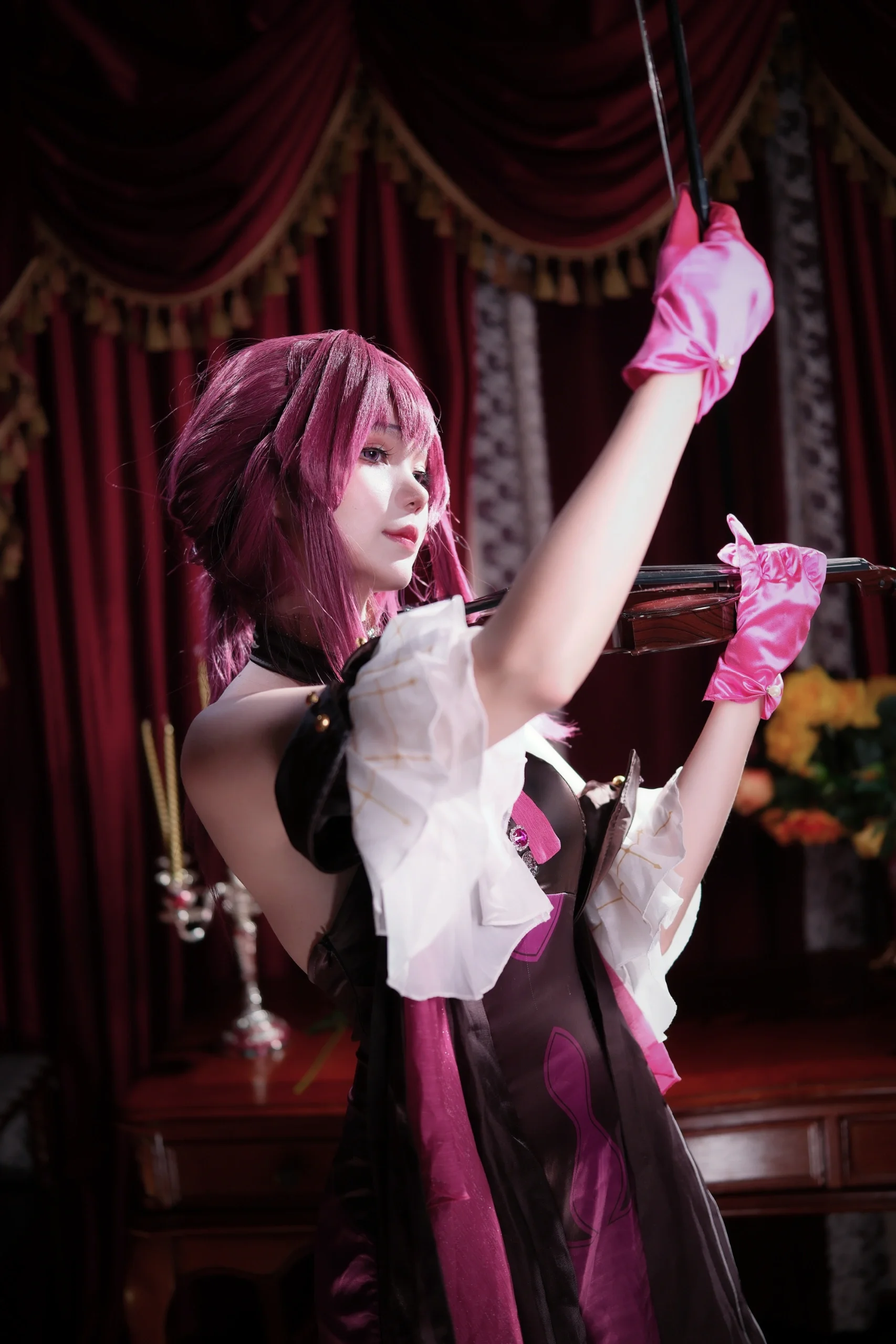 【卡芙卡cos】星穹铁道的旋律，执琴而奏 - 第 9 张