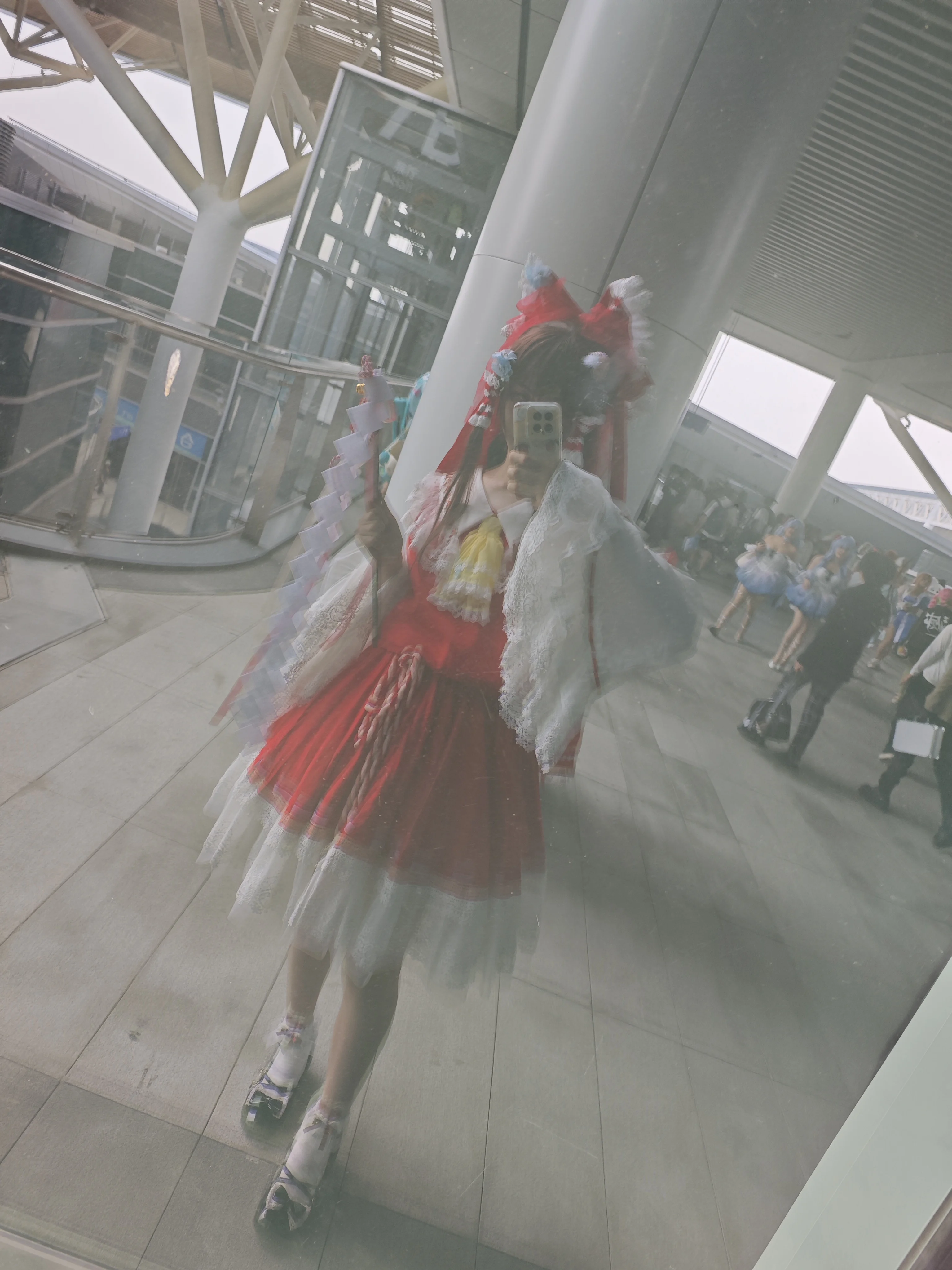【博丽灵梦cos】CP31漫展第二天的红白巫女造型全记录 - 第 4 张