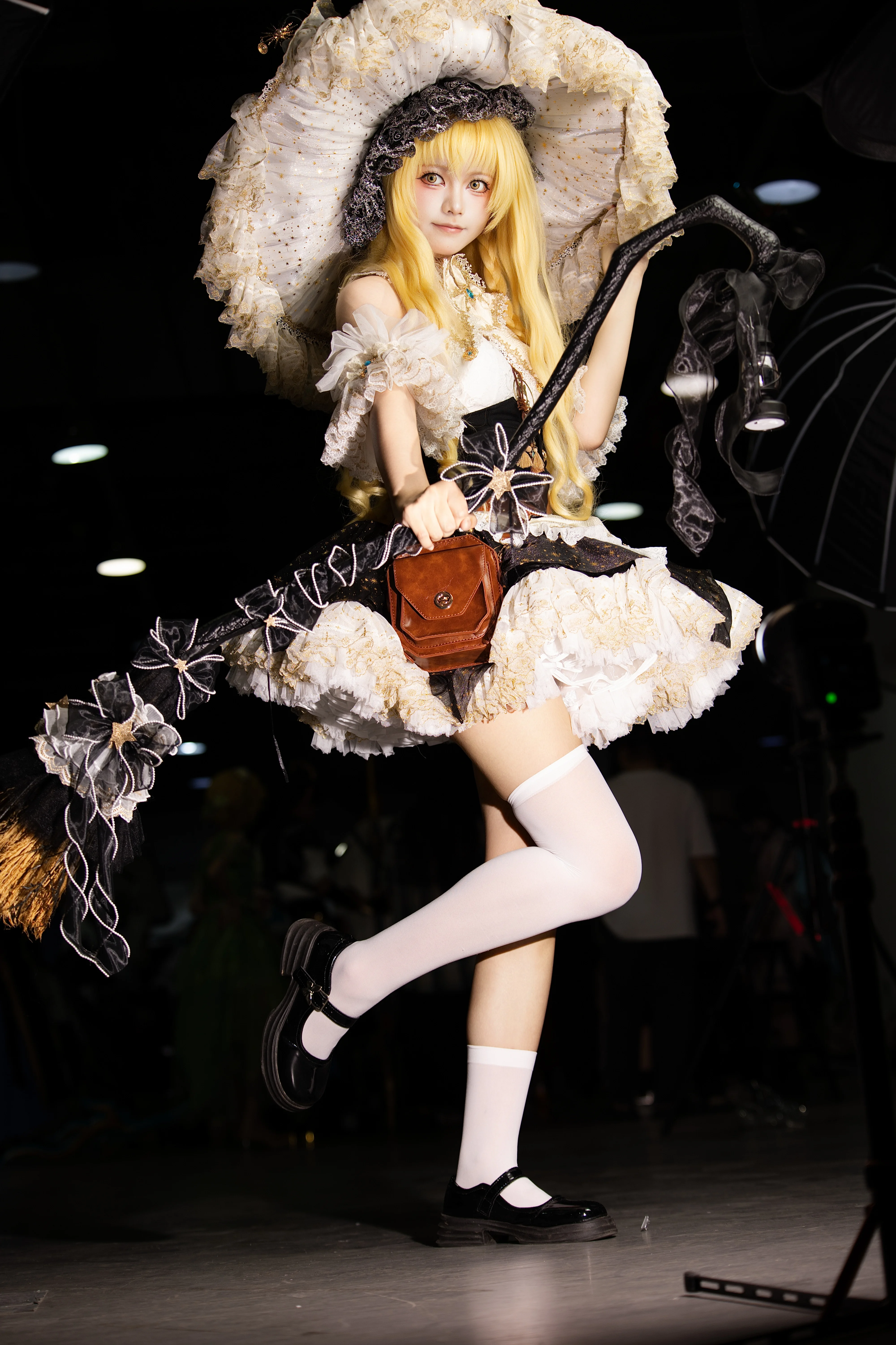【Marisa Kirisame Cosplay】The Broom of the Magic Forest and Tonight's Starlight - Image 2