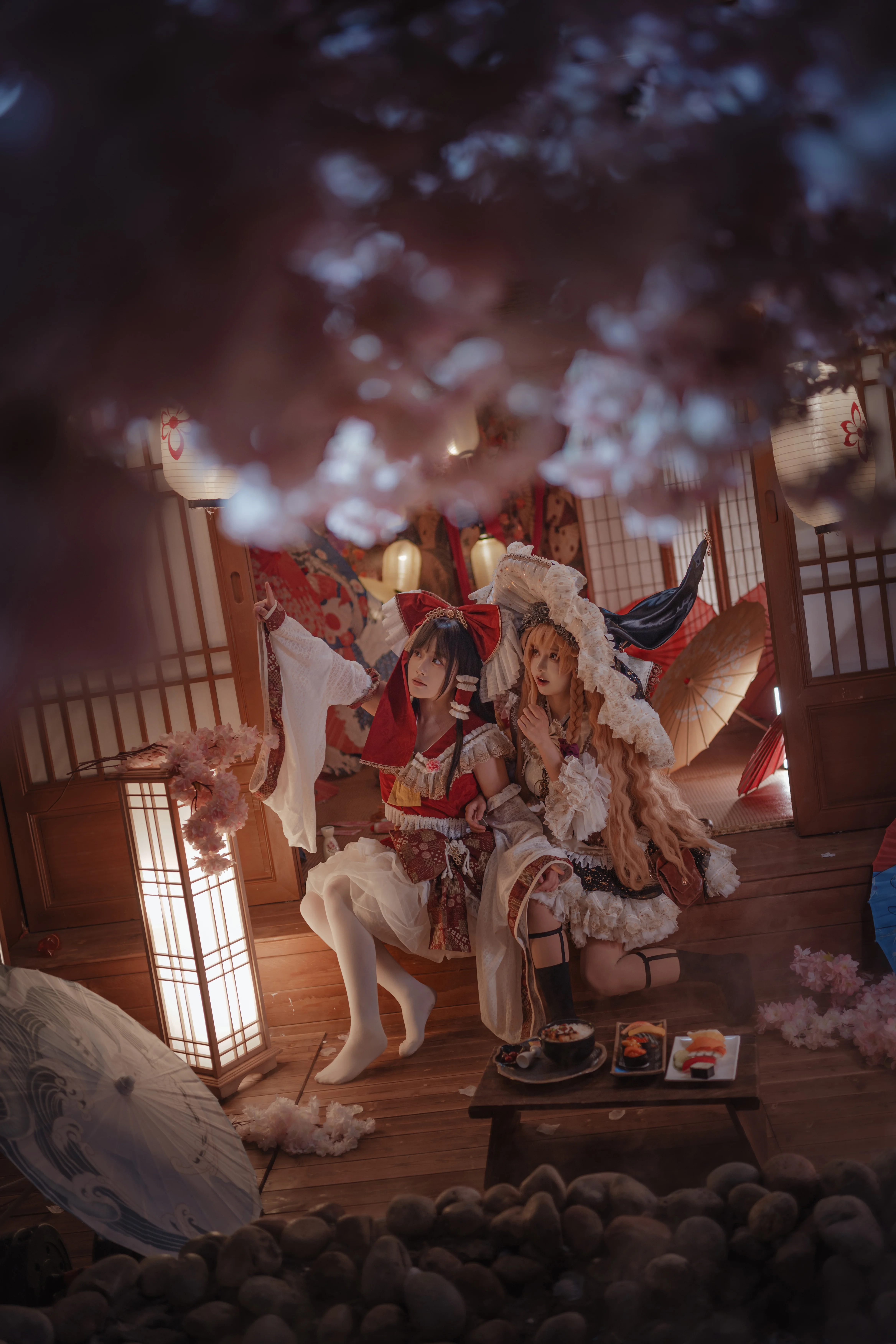【博丽灵梦cos】东方project主角组，红线与和室的温柔片刻 - 第 2 张