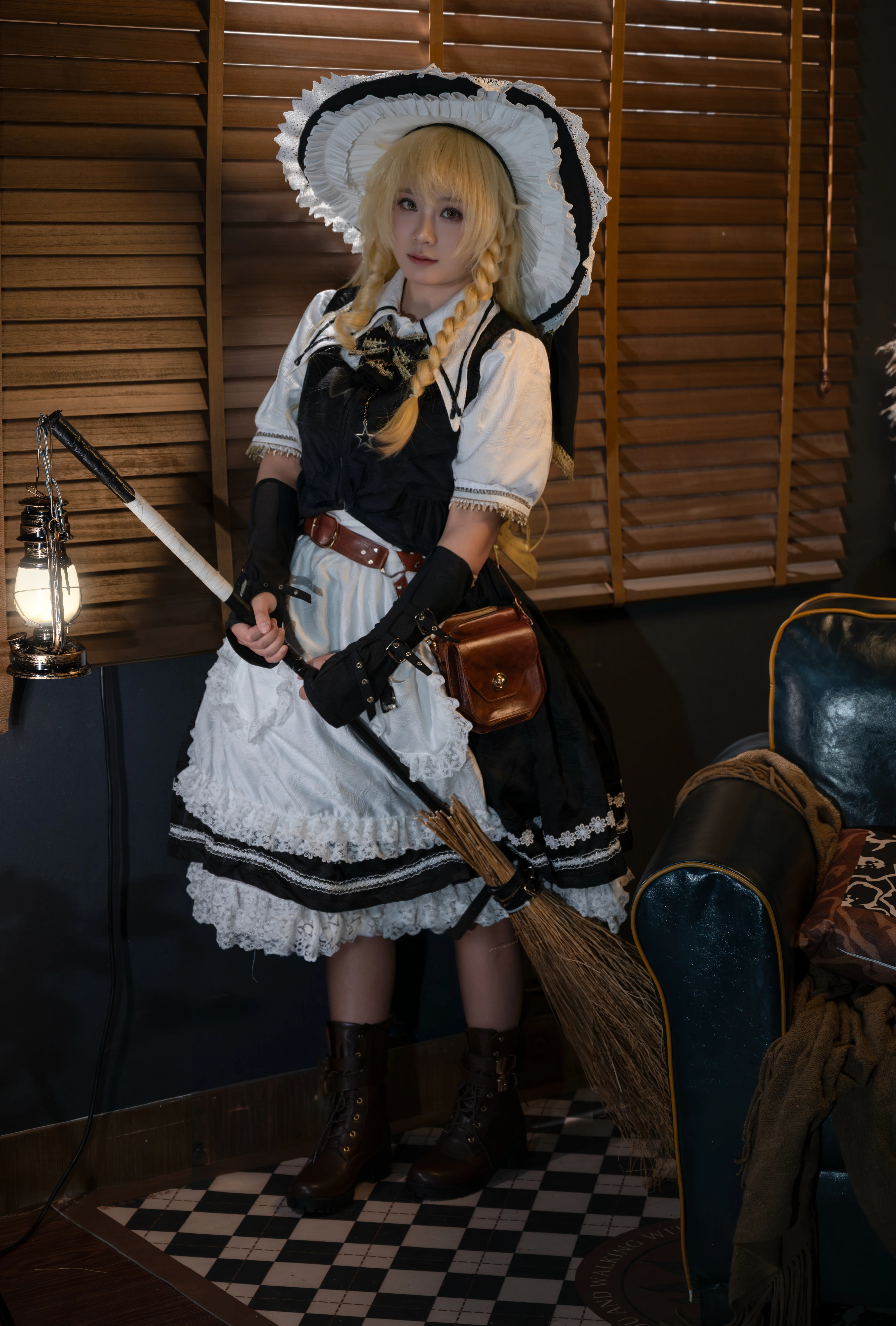 [Marisa Kirisame cosplay] Touhou Project: Nothing Today, Reading a Little Book, Quietly Enjoying Lazy Hours - Image 3