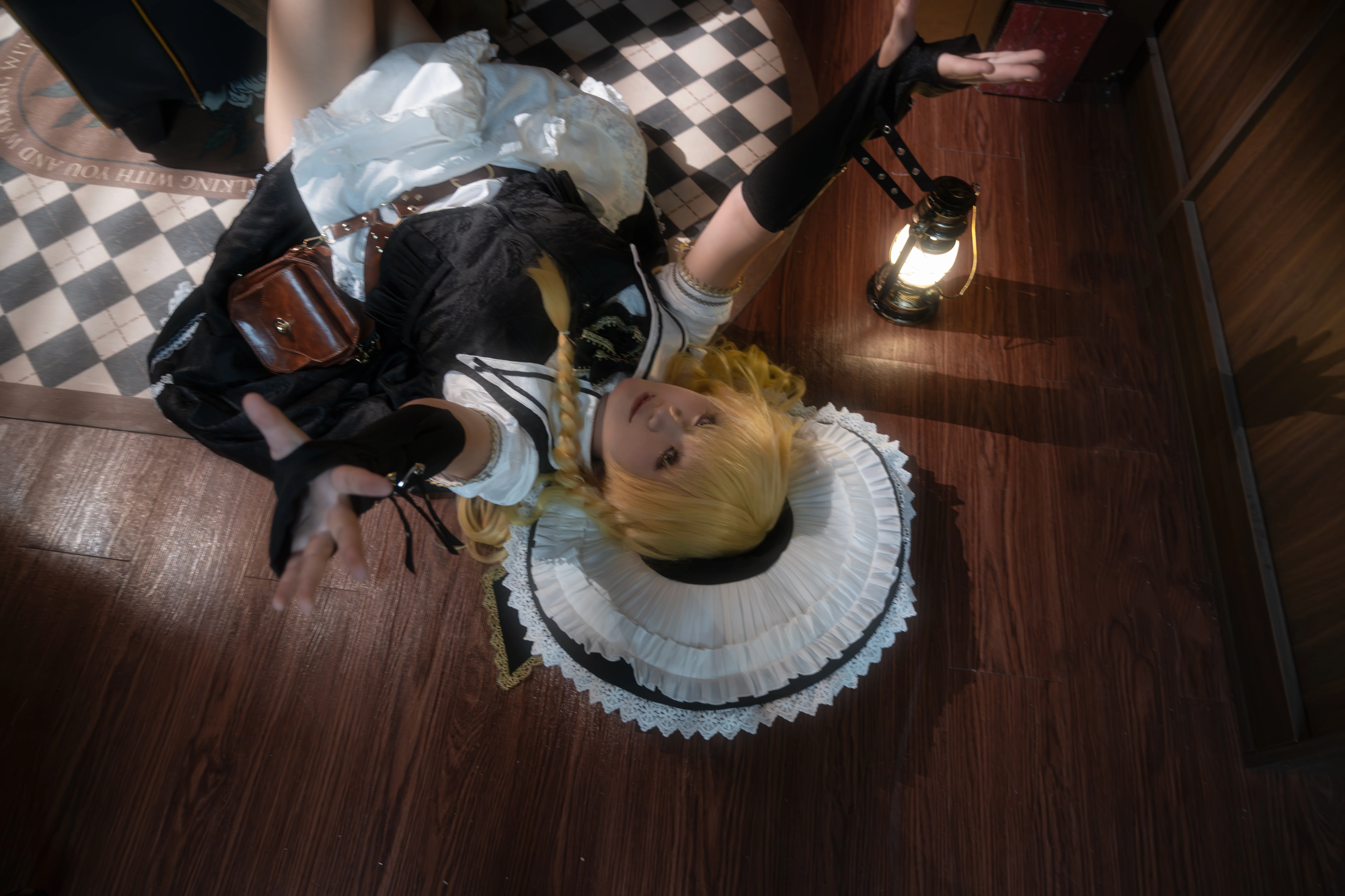 [Marisa Kirisame cosplay] Touhou Project: Nothing Today, Reading a Little Book, Quietly Enjoying Lazy Hours - Image 6