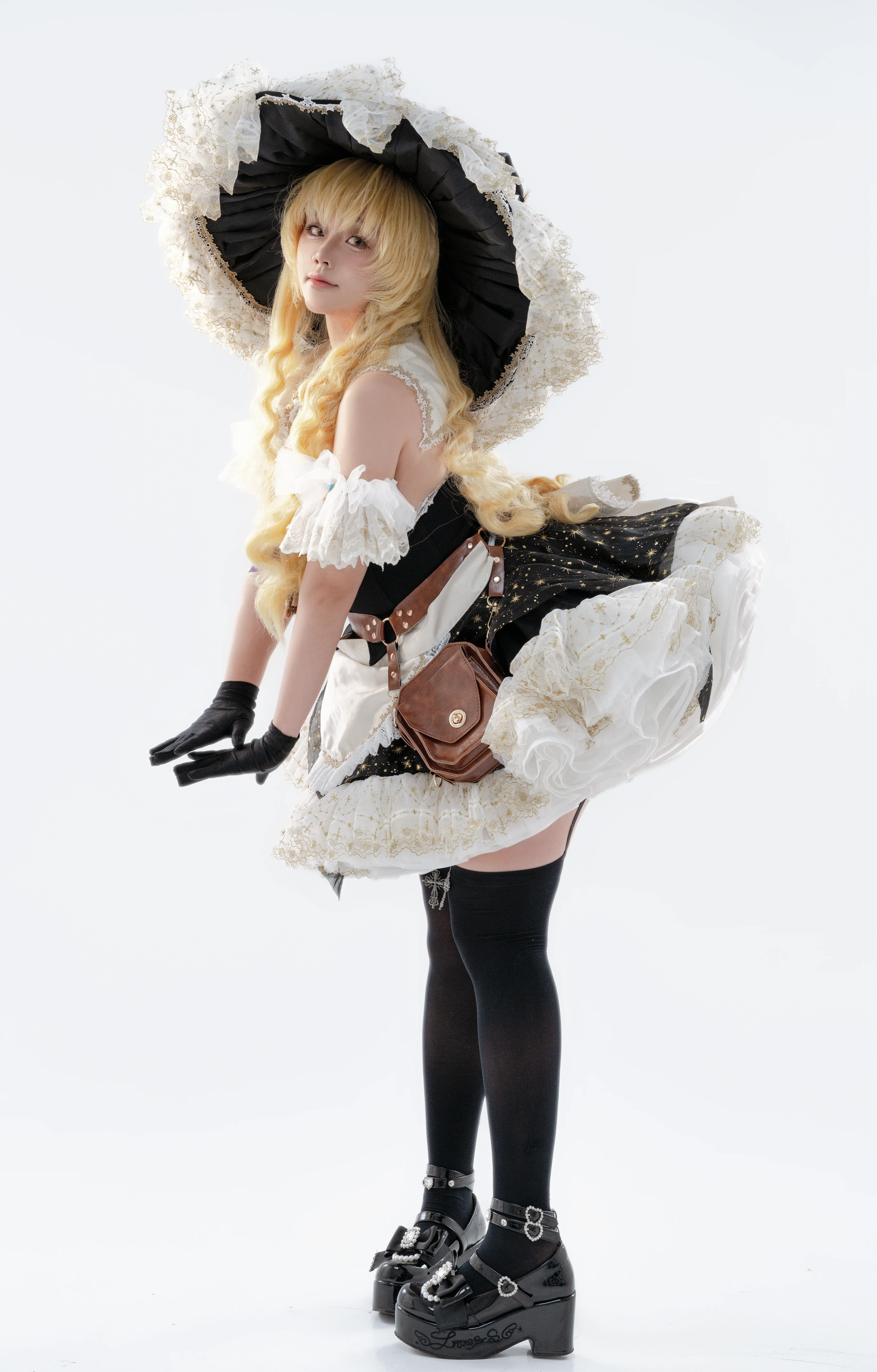 【雾雨魔理沙cos】东方project里的普通魔法使穿搭与动作分享 - 第 3 张
