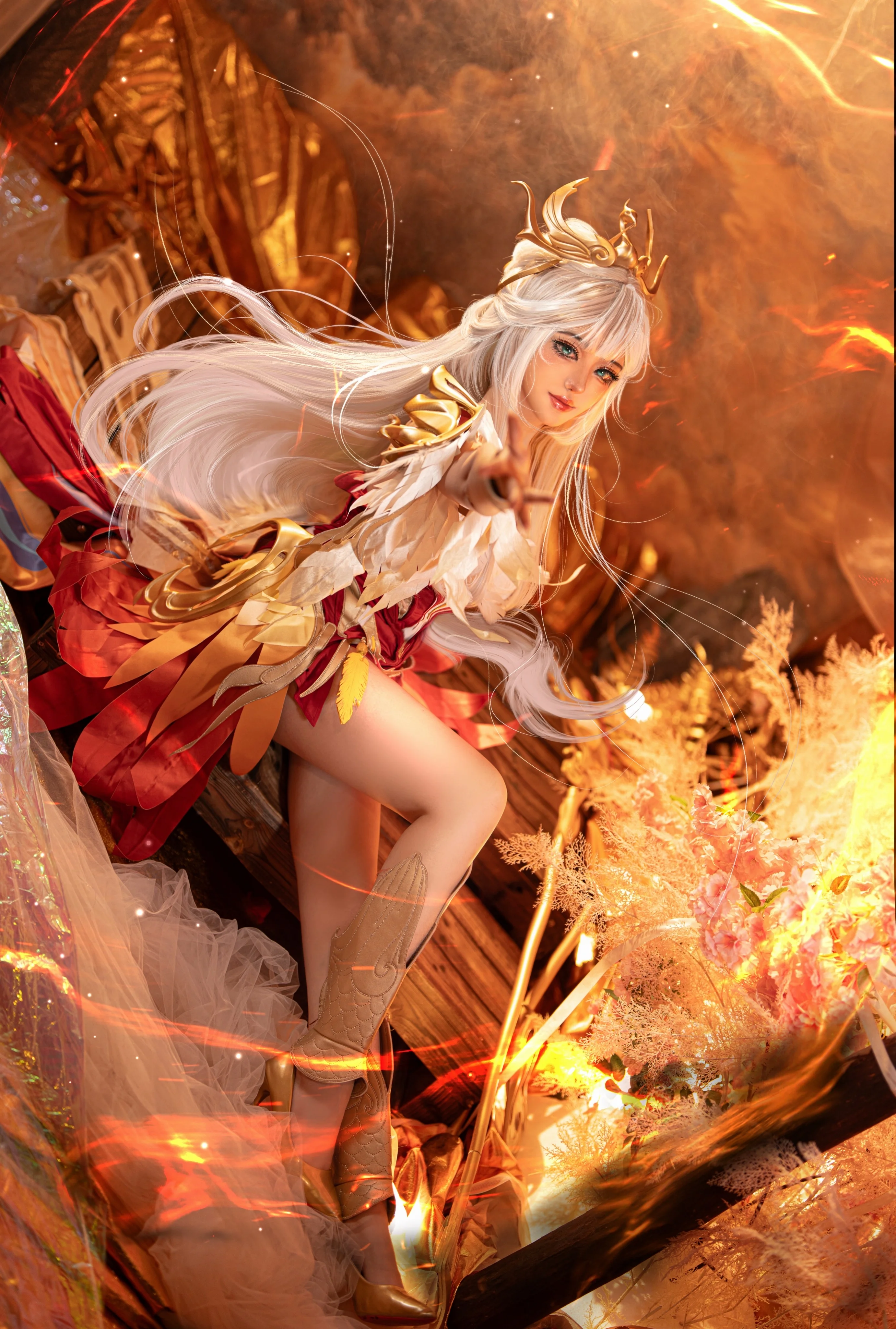【王昭君cos】王者荣耀凤凰于飞，烈焰中的华丽姿态
