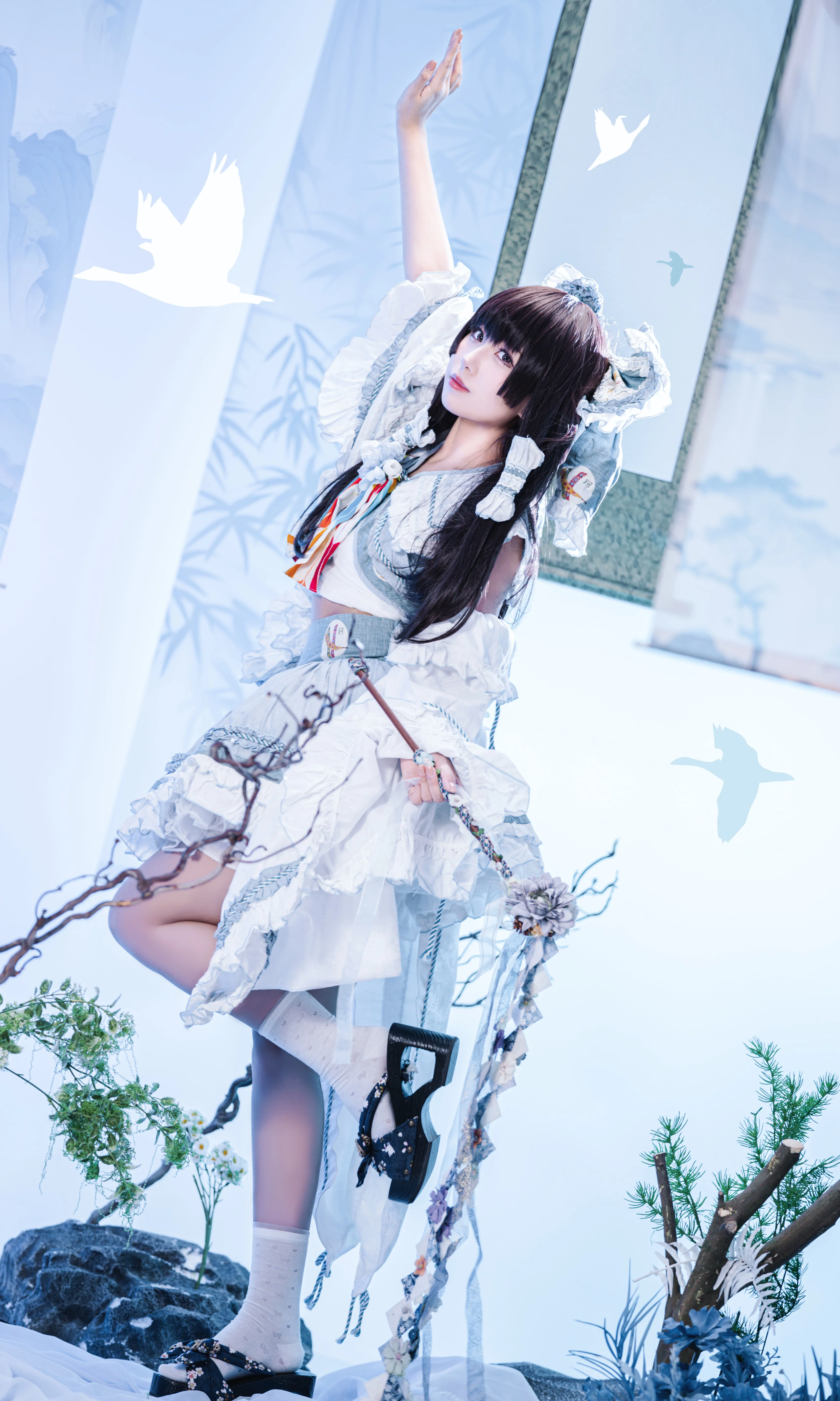 【博丽灵梦cos】东方Project二创青灵梦的白棚动作参考正片 - 第 2 张