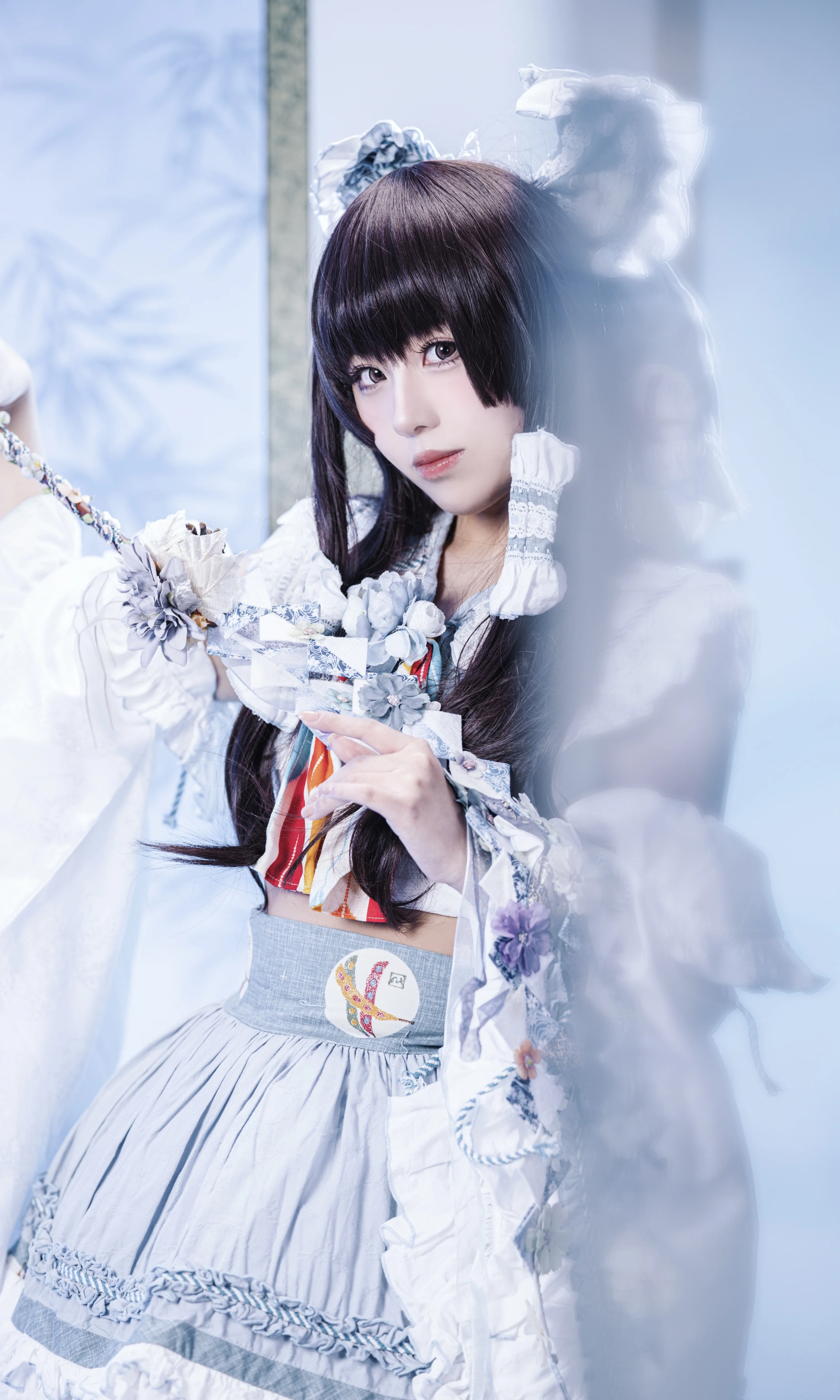 【博丽灵梦cos】东方Project二创青灵梦的白棚动作参考正片 - 第 3 张