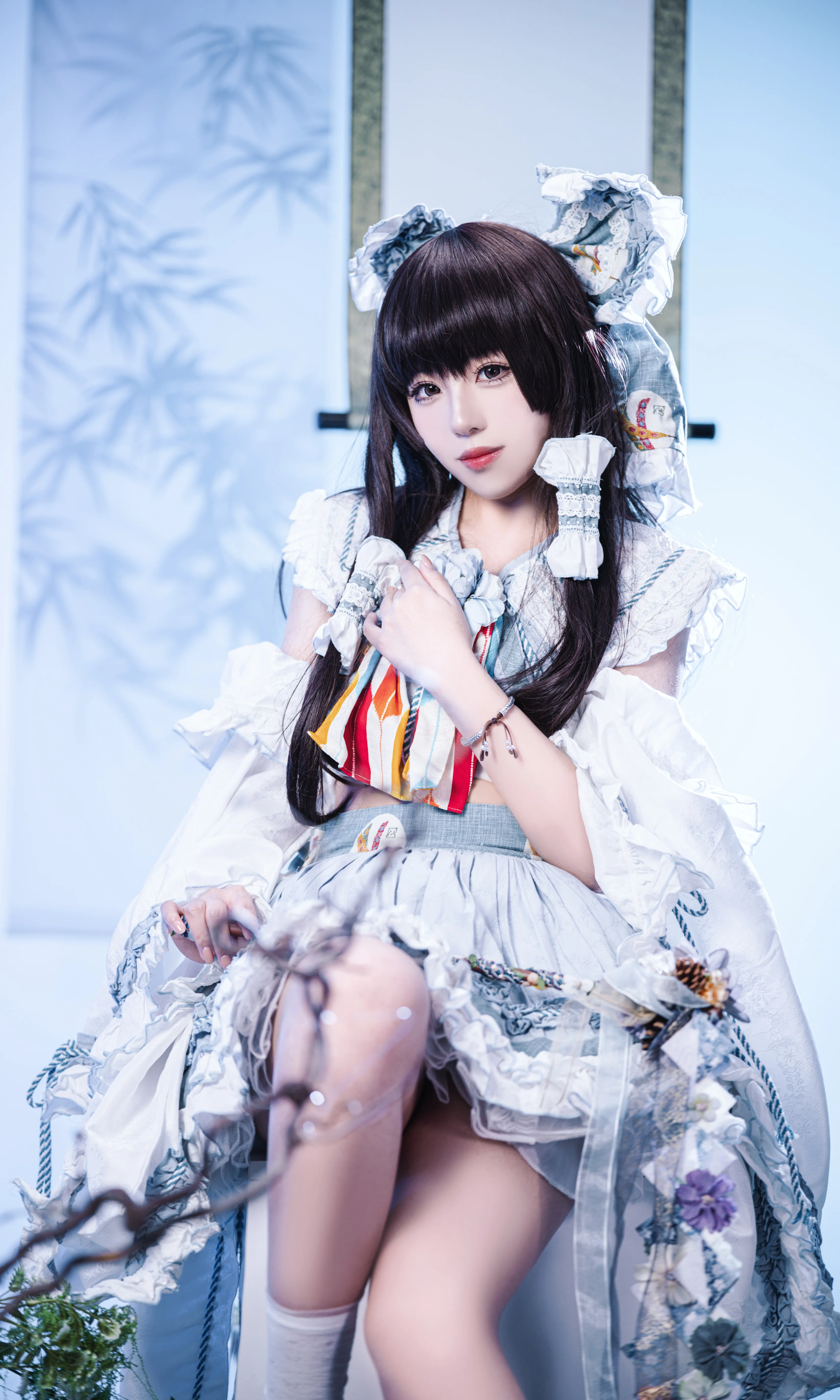 【博丽灵梦cos】东方Project二创青灵梦的白棚动作参考正片 - 第 6 张