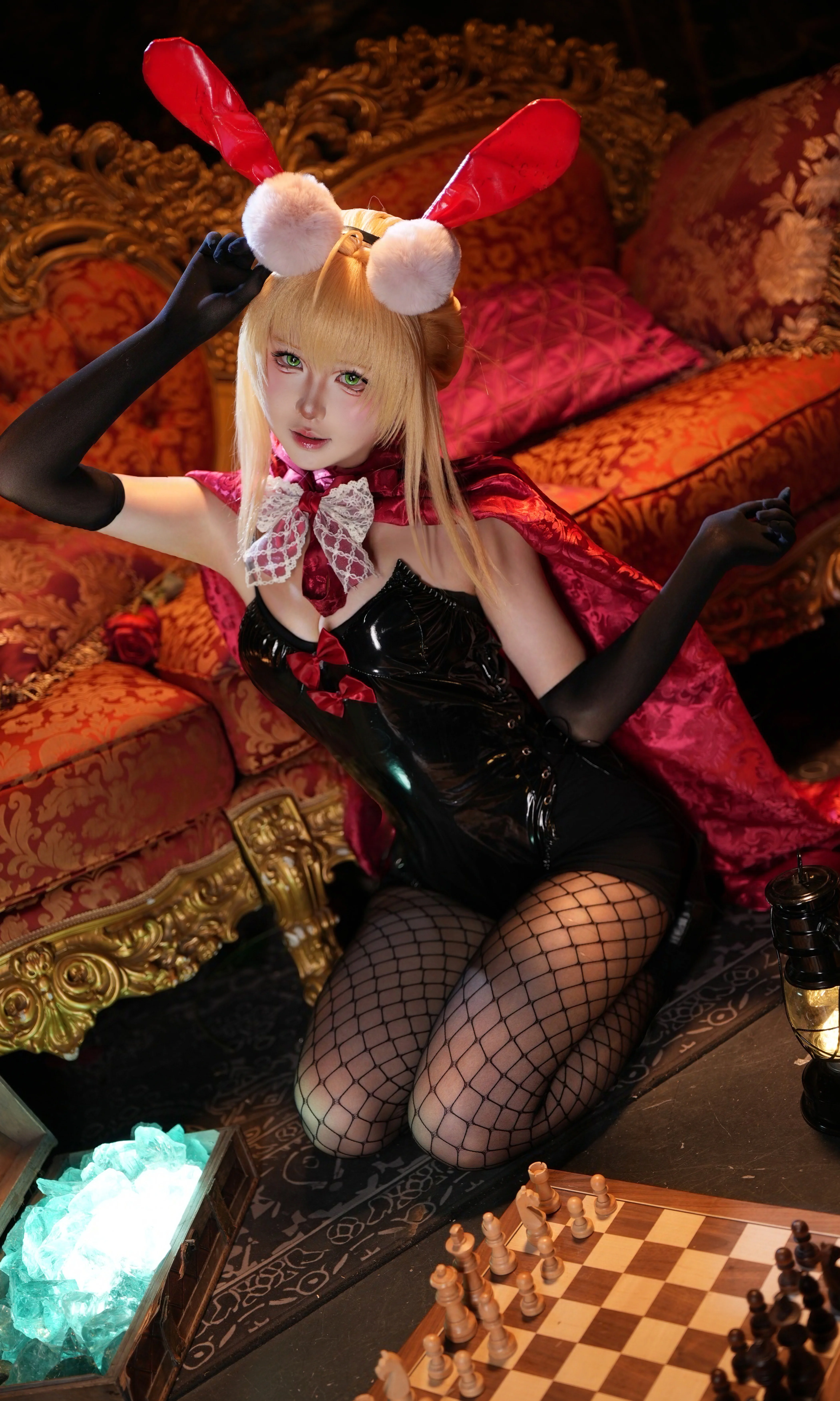 【ネロ コスプレ】Fate/Grand Orderバニーガール、赤と黒のローマの魅力 - 2 枚目