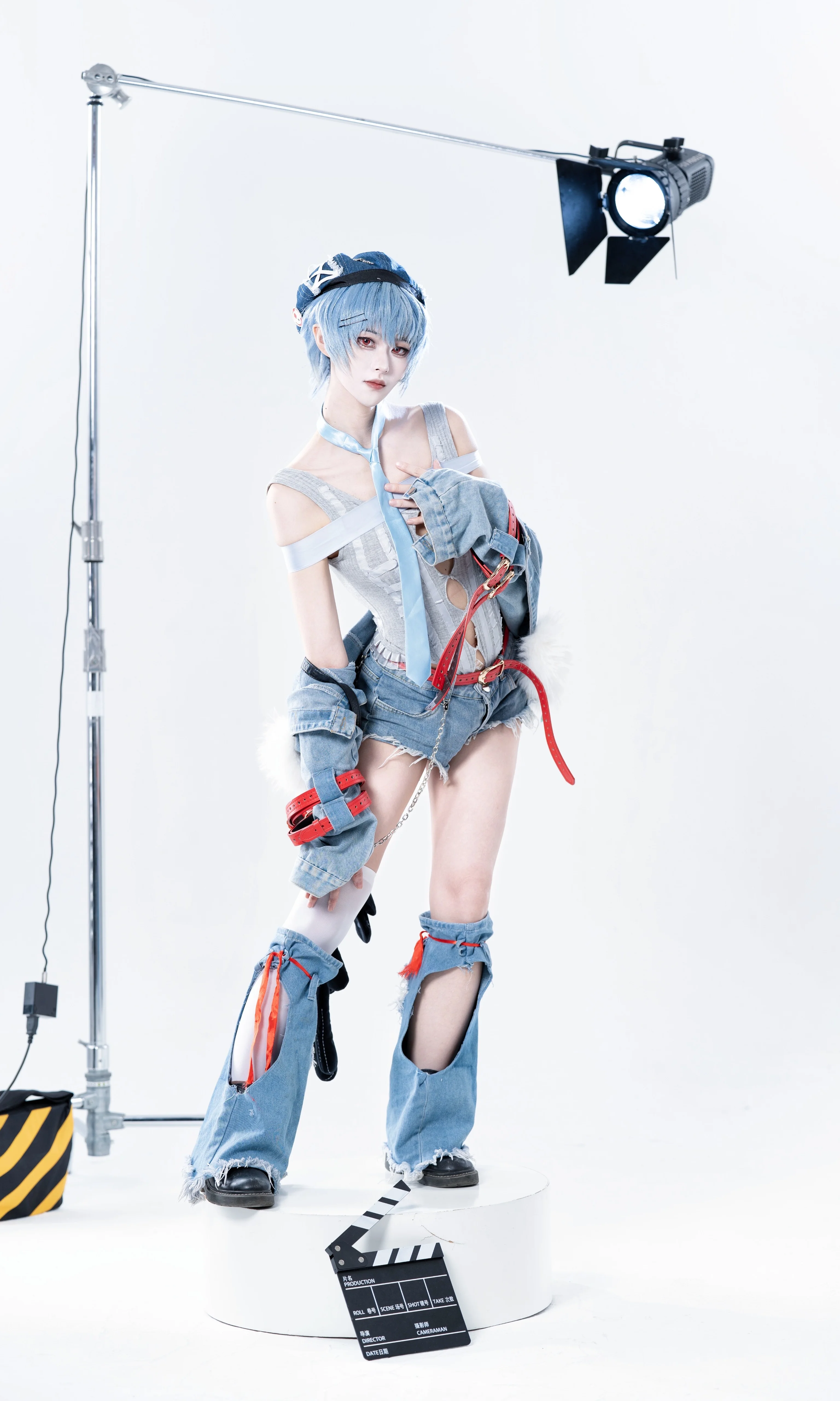 【绫波丽cos】新世纪福音战士：白棚里的摇滚打破次元壁 - 第 4 张