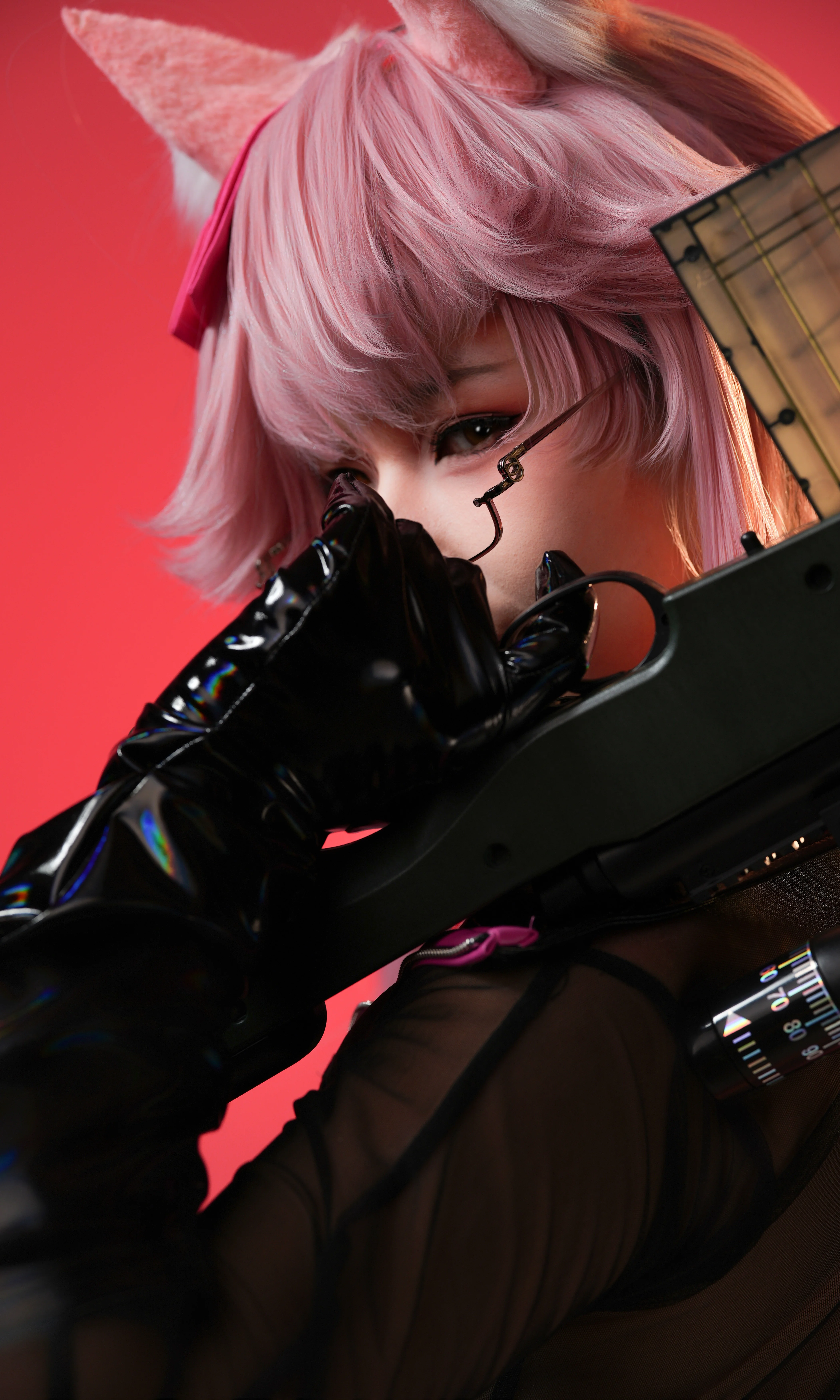 [Koyanskaya Cosplay] FGO Koyanskaya, A Sniper Against a Pure Red Background - Image 1