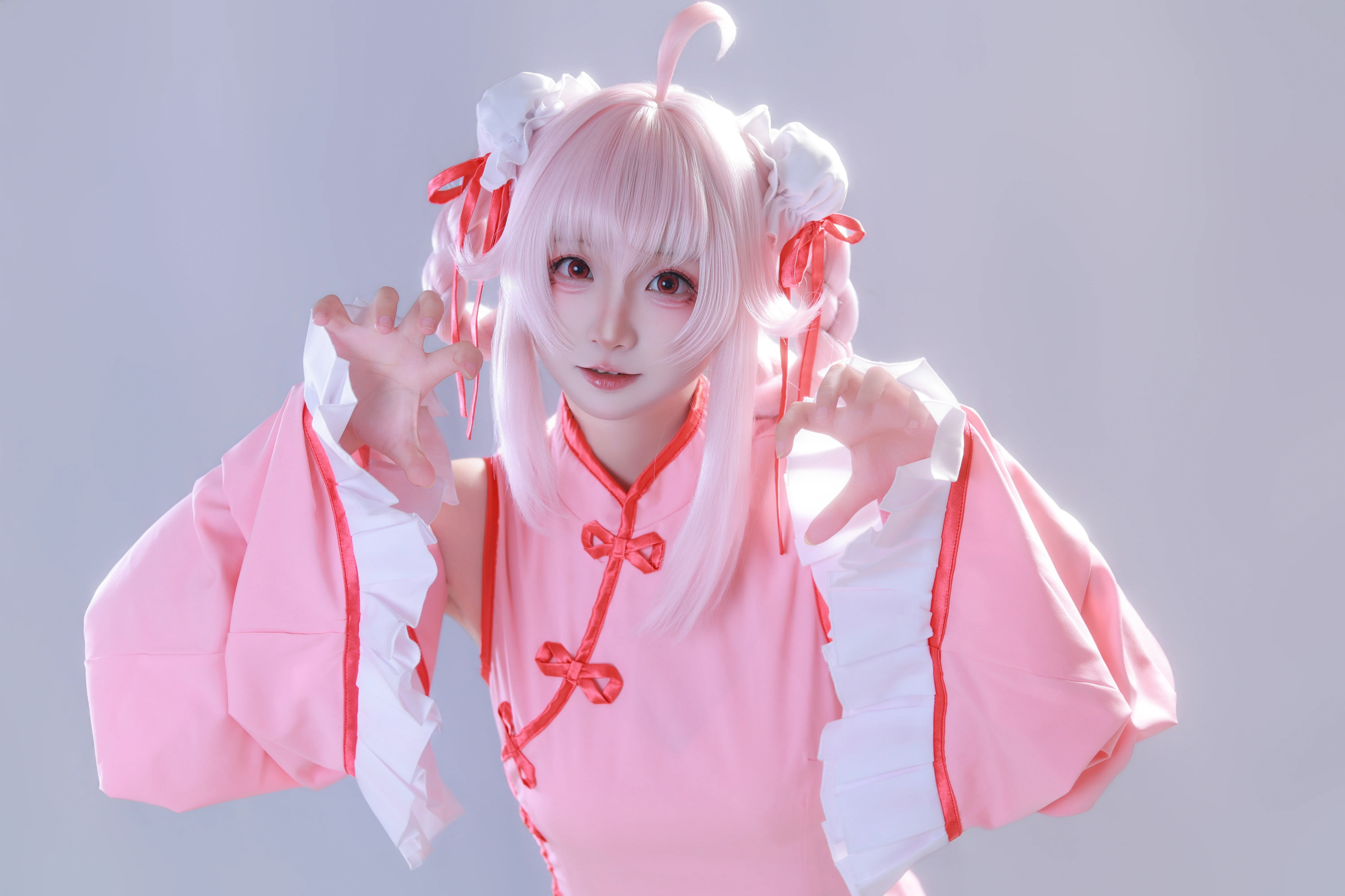 【柚鸟夏cos】蔚蓝档案里的旗袍与动作参考 - 第 2 张