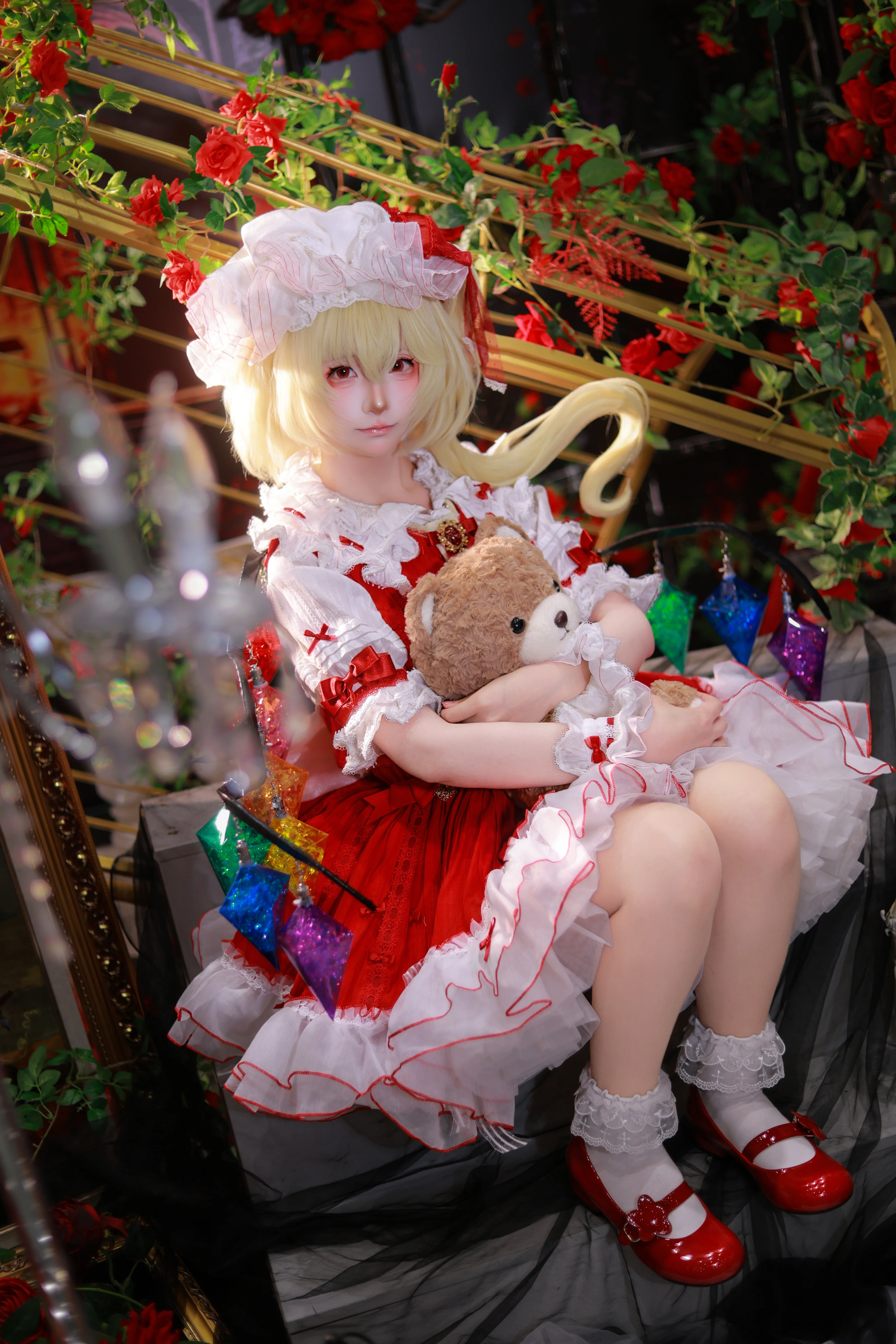 【芙兰朵露cos】红蔷薇乐园里的光影与少女 - 第 5 张