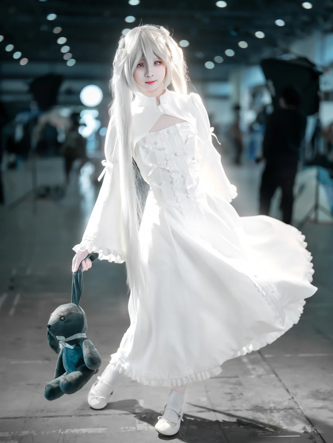 【春日野穹cos】缘之空，银发白裙的漫展定格 - 第 7 张