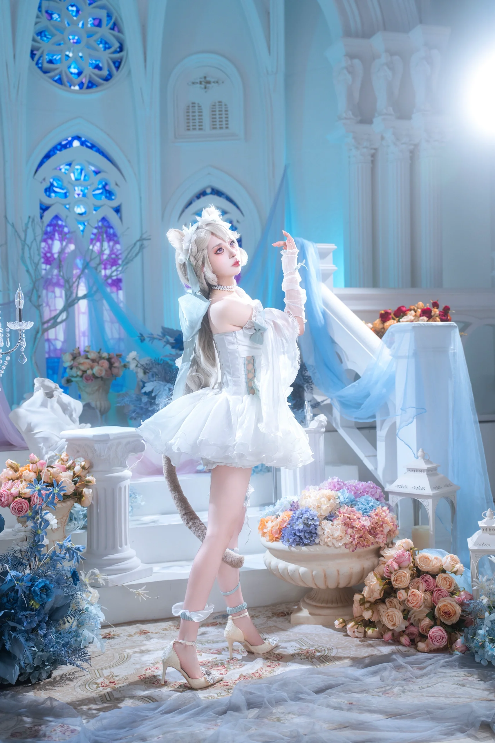 【琳妮特cos】原神里的猫耳少女，天使庭院的梦幻定格 - 第 6 张