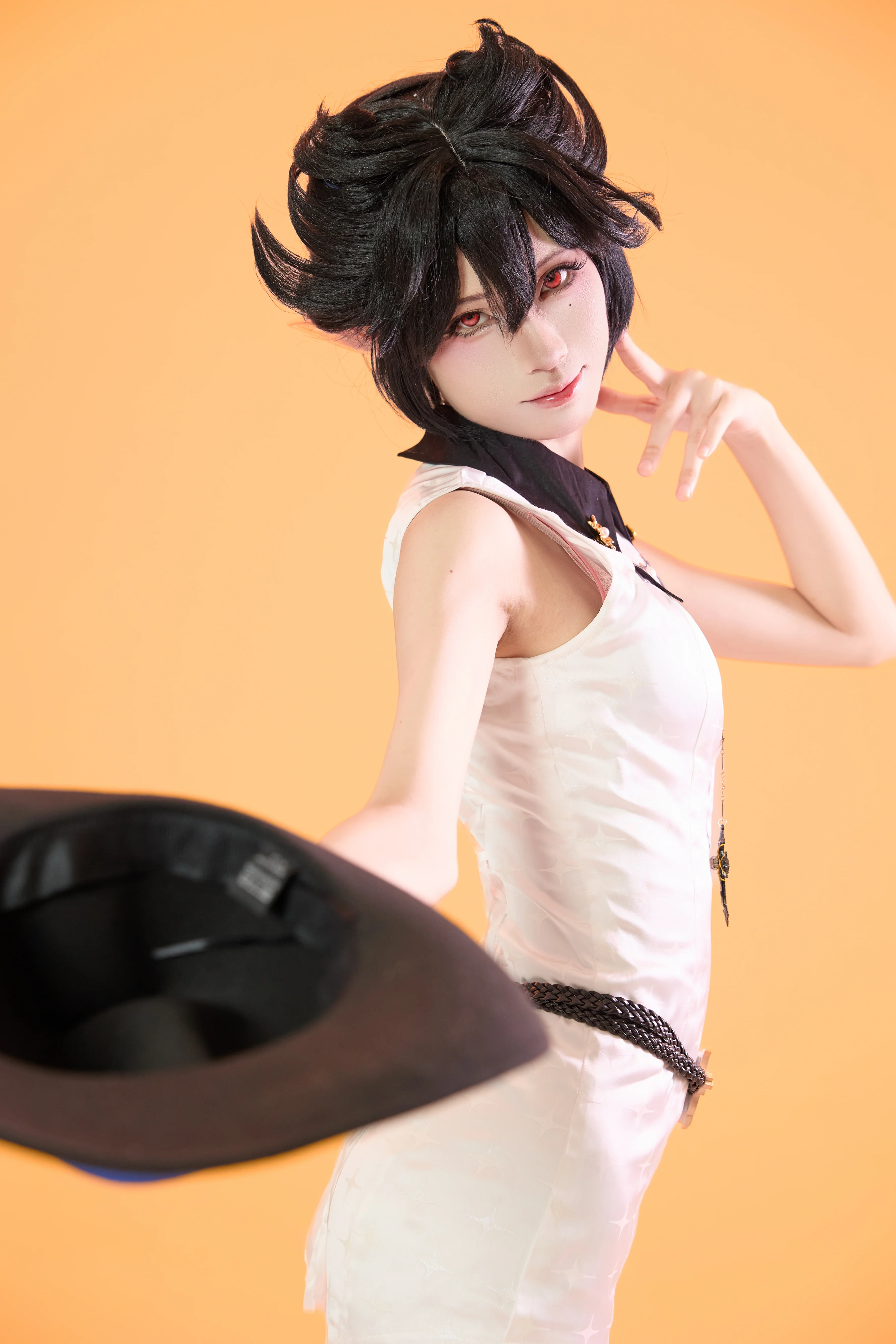 【隐德来希cos】明日方舟耀目之蓝速拍记录与动作参考 - 第 2 张