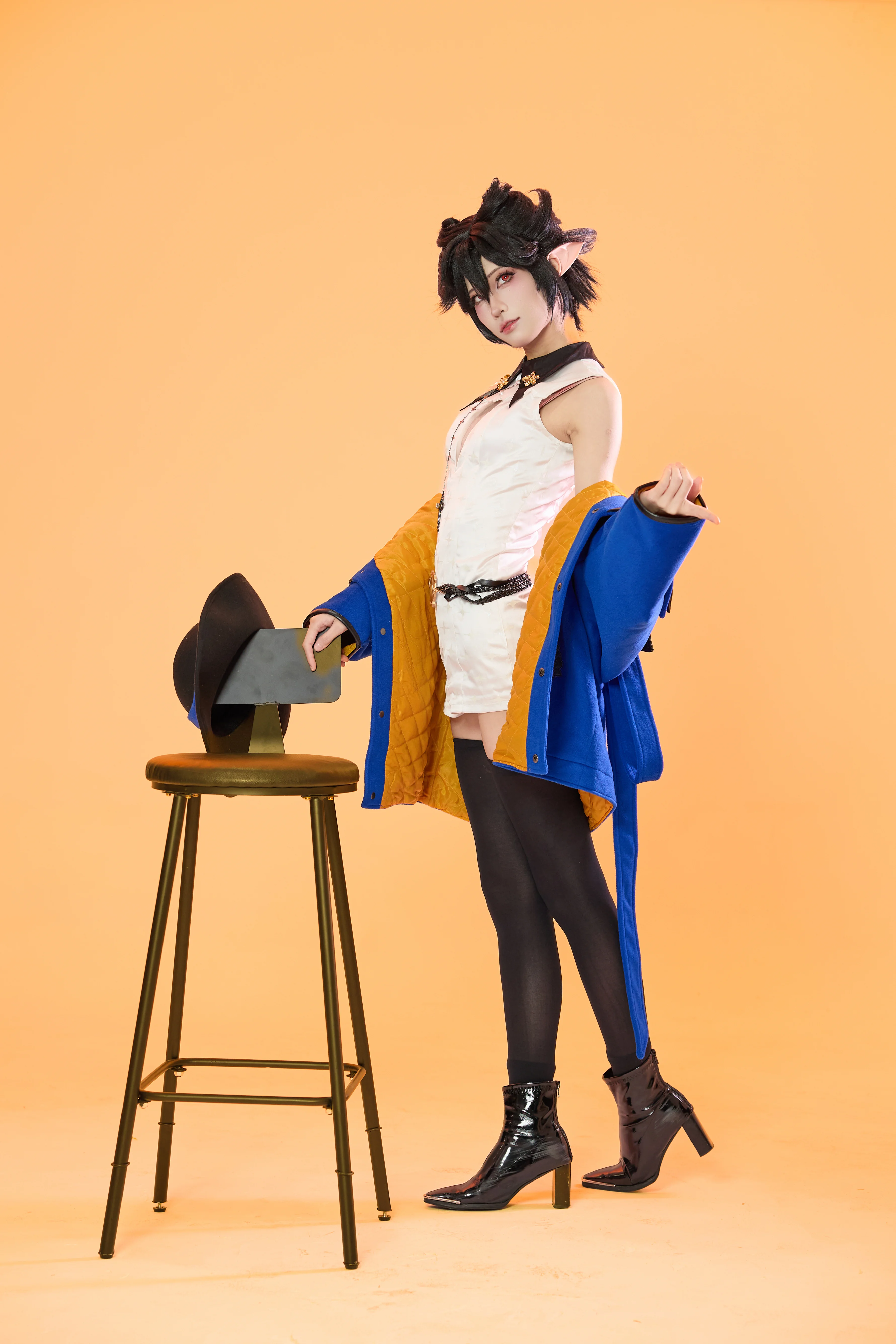 【隐德来希cos】明日方舟耀目之蓝速拍记录与动作参考 - 第 6 张