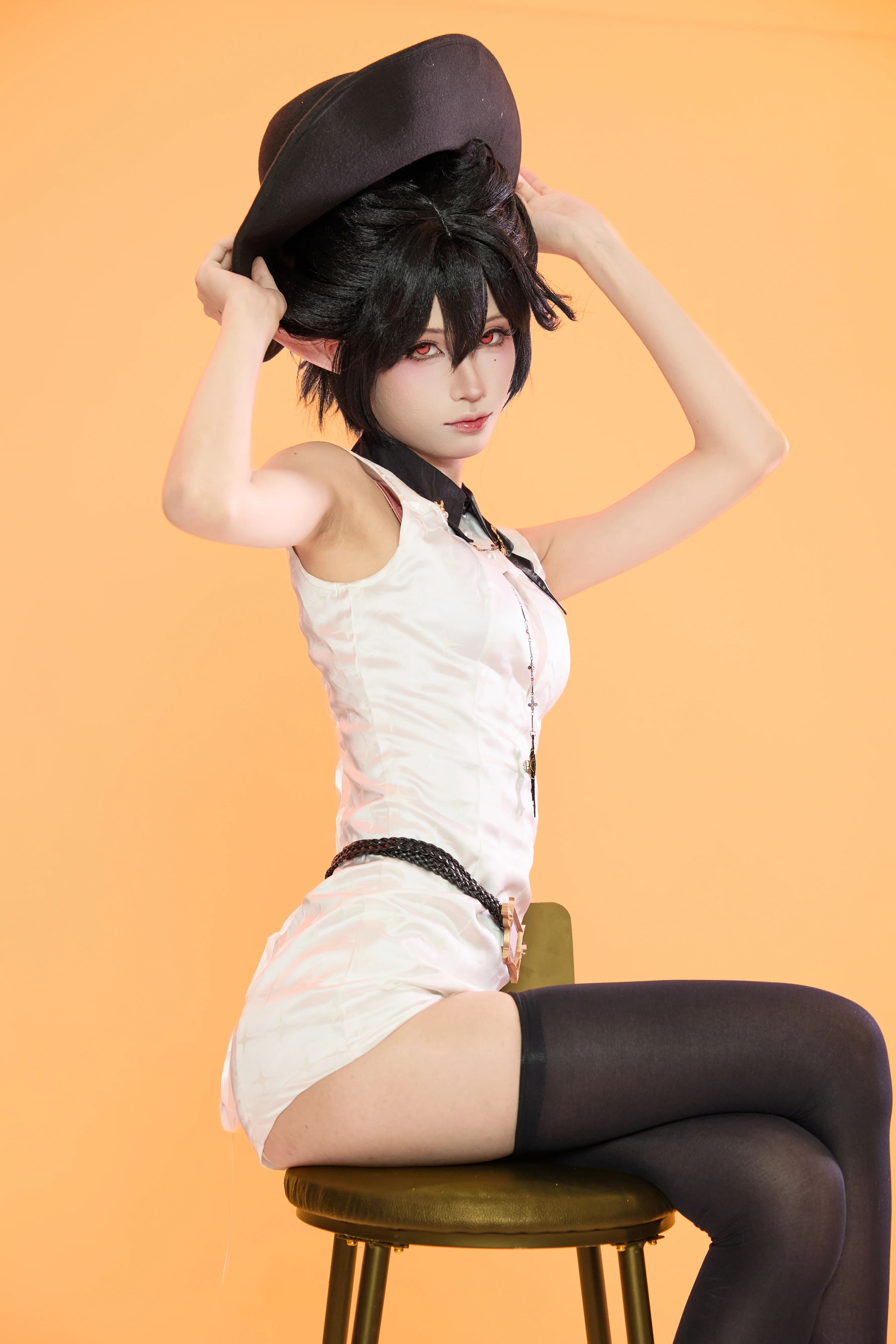 【隐德来希cos】明日方舟耀目之蓝速拍记录与动作参考 - 第 8 张