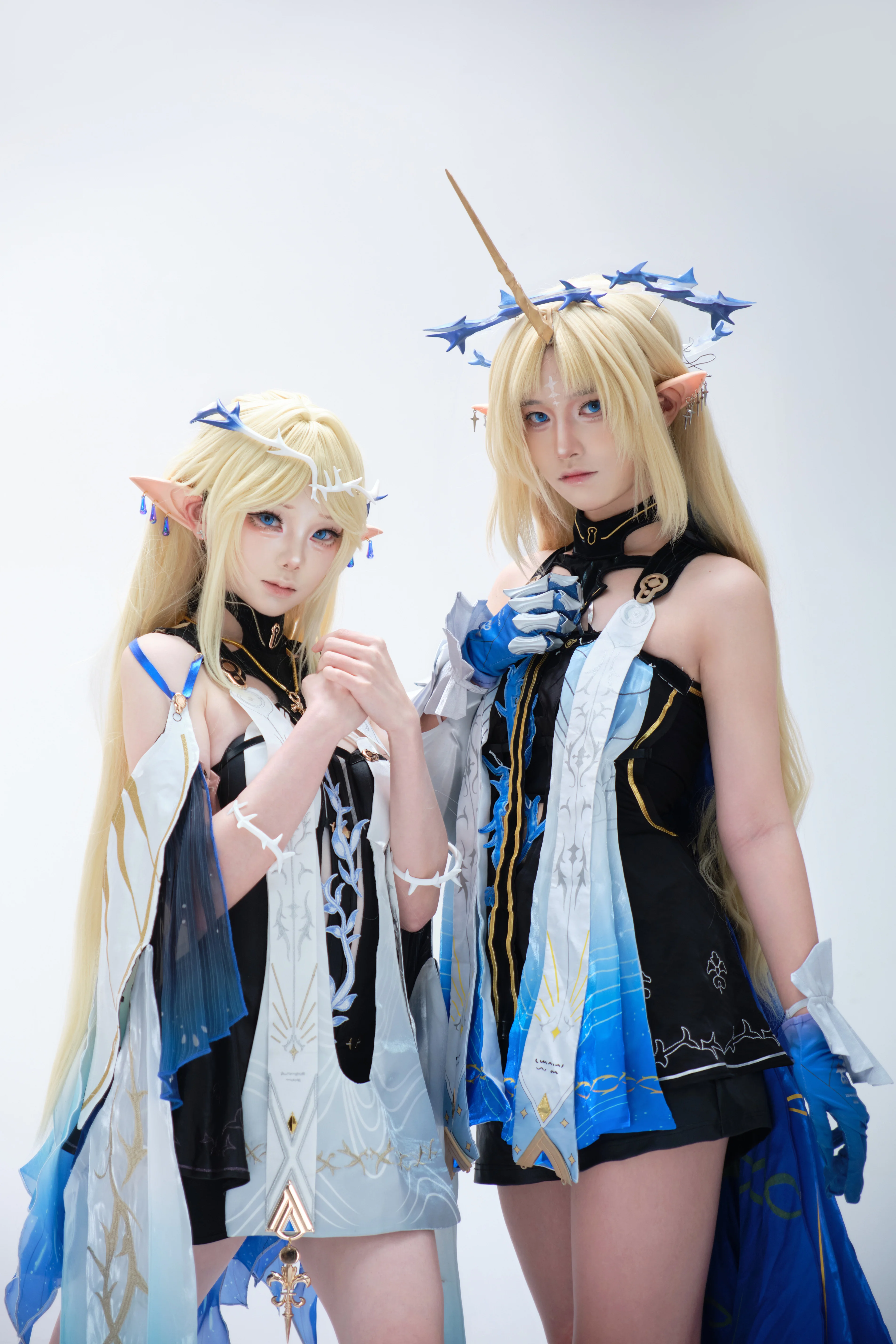 [Cartethyia & Fleurdelys Cosplay] Willing to Fall into the Abyss Wearing Glory - Image 3