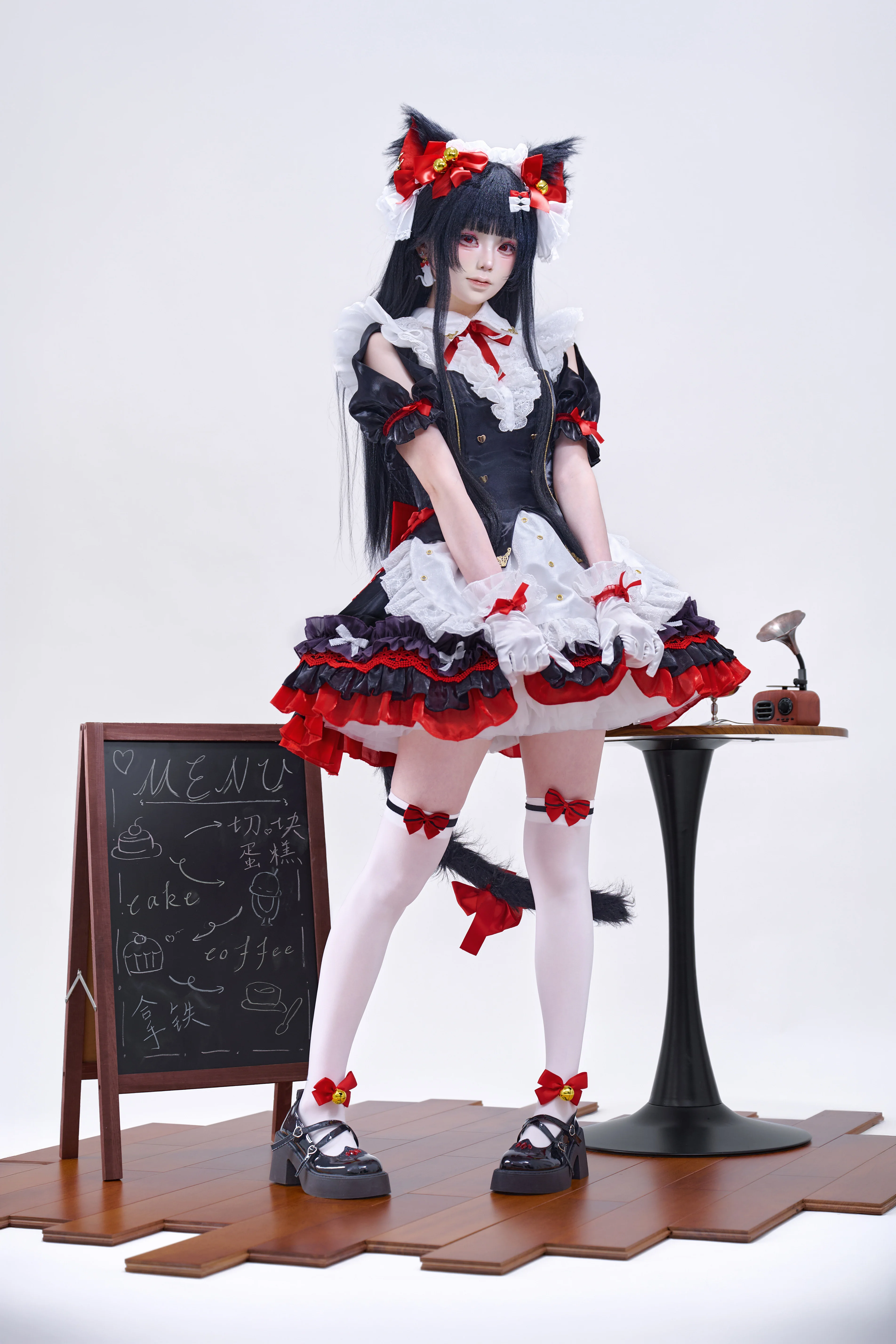 【千咲cos】鸣潮里的小猫女仆，白棚拍摄记录