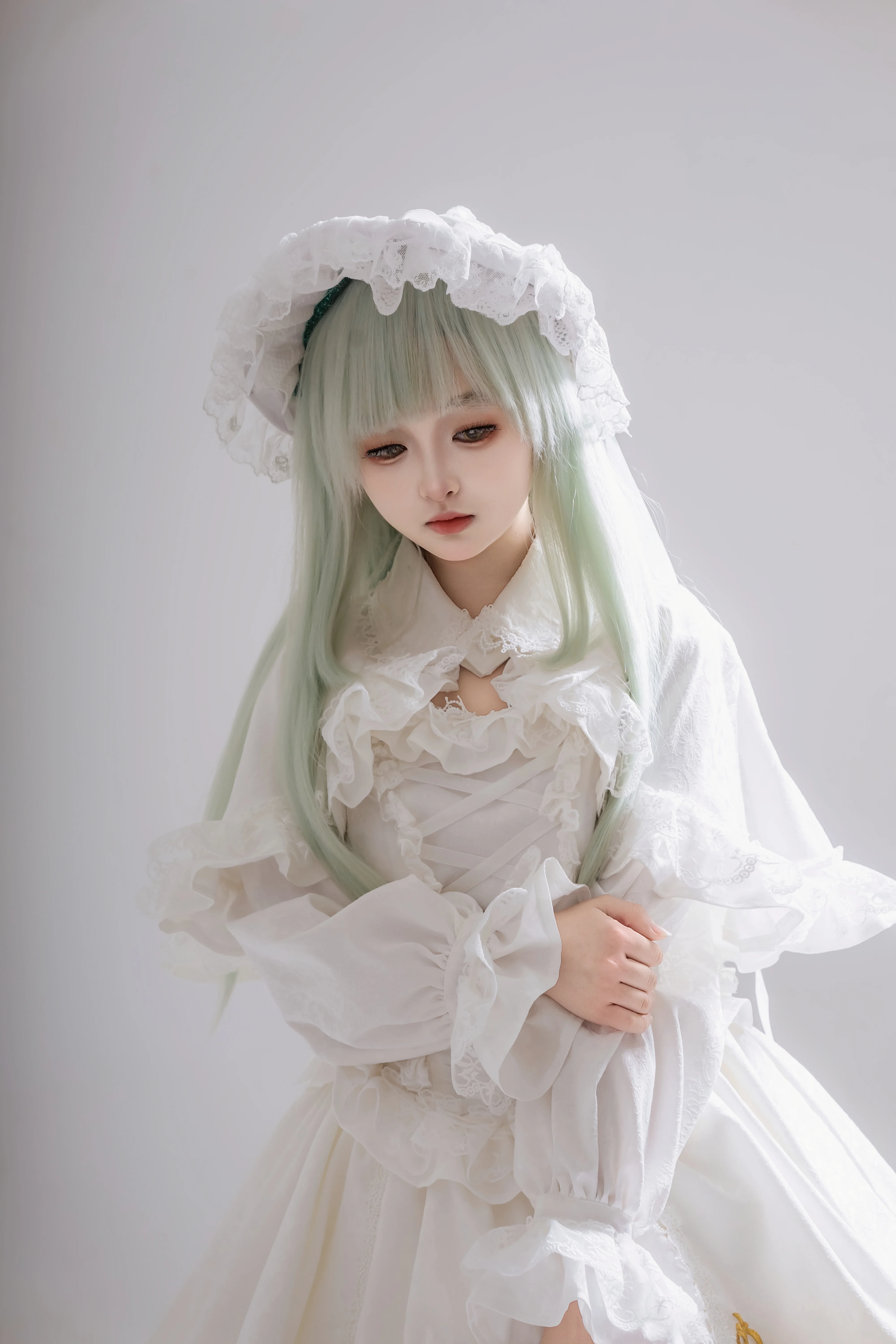 【若叶睦cos】薄荷绿与白蕾丝，重现avemujica的寂静时刻 - 第 2 张