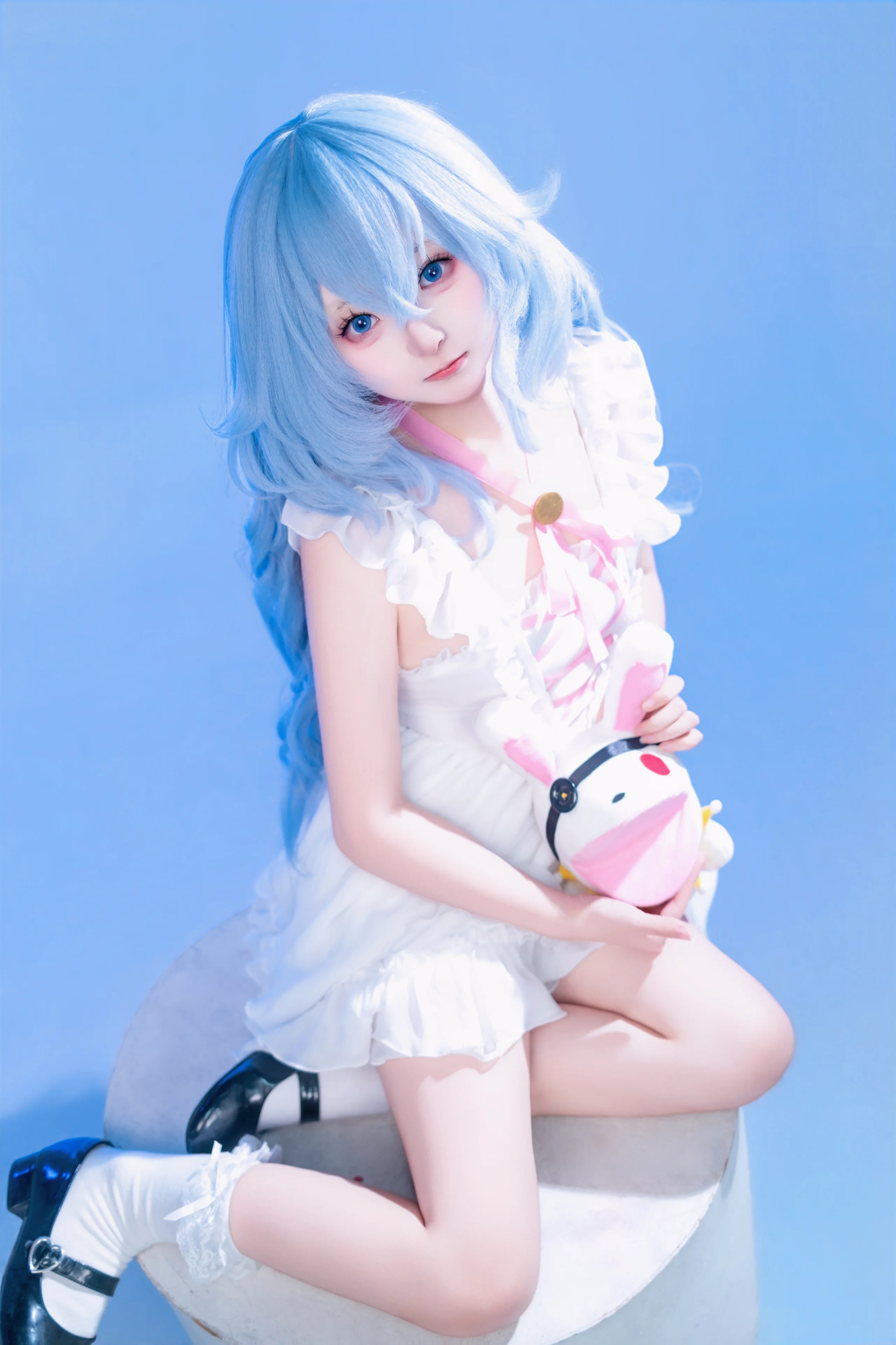 [Yoshino cosplay] Capturing That Lightness and Purity in a Pure White Studio - Image 2