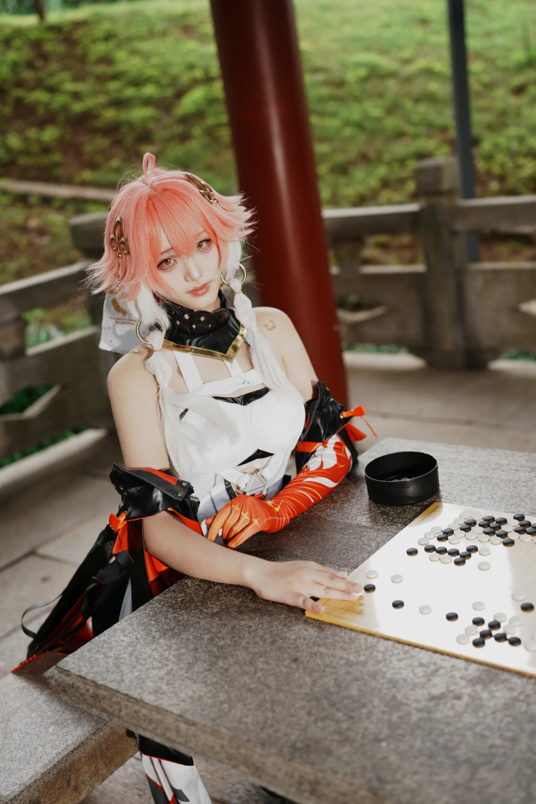 【长离cos】油纸伞与棋盘，在烈士公园绿荫下重现角色神韵 - 第 4 张