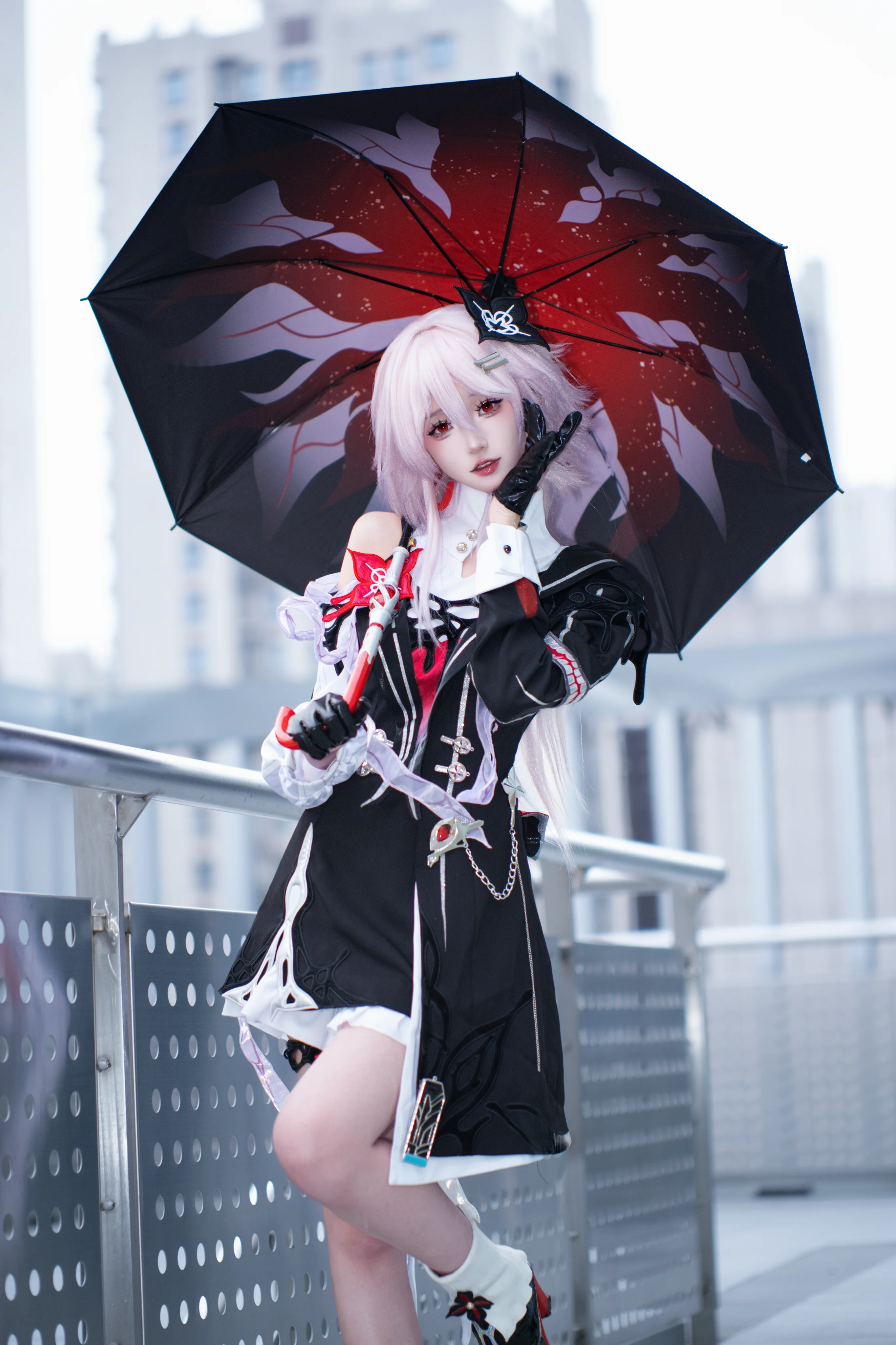 【流萤cos】崩坏星穹铁道自由行申请，用多元造型诠释少女感