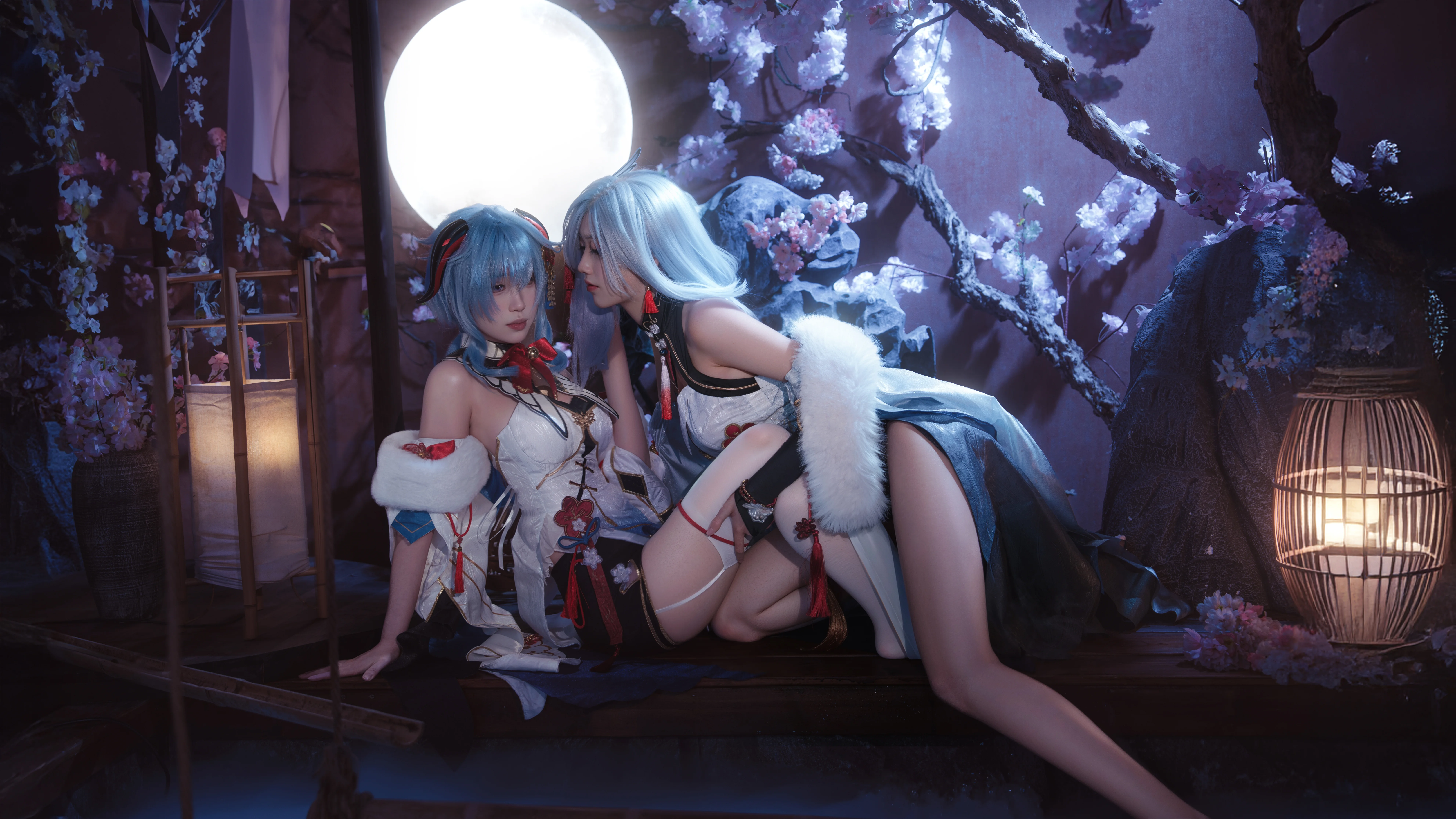 【甘雨cos】月下霜华，原神姐妹双人摄影