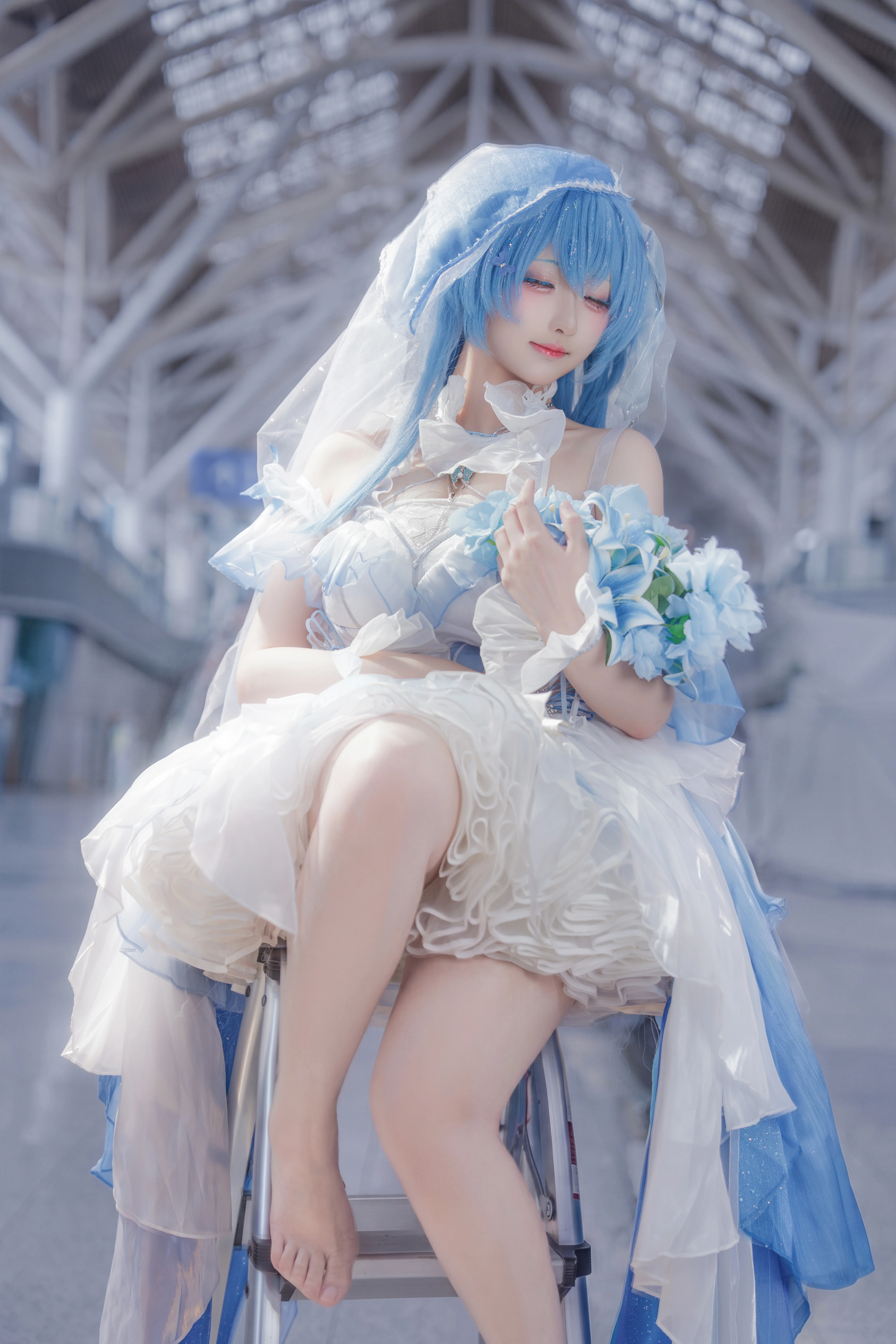 【守岸人cos】鸣潮的蓝白花嫁，CP32漫展现场实录 - 第 2 张