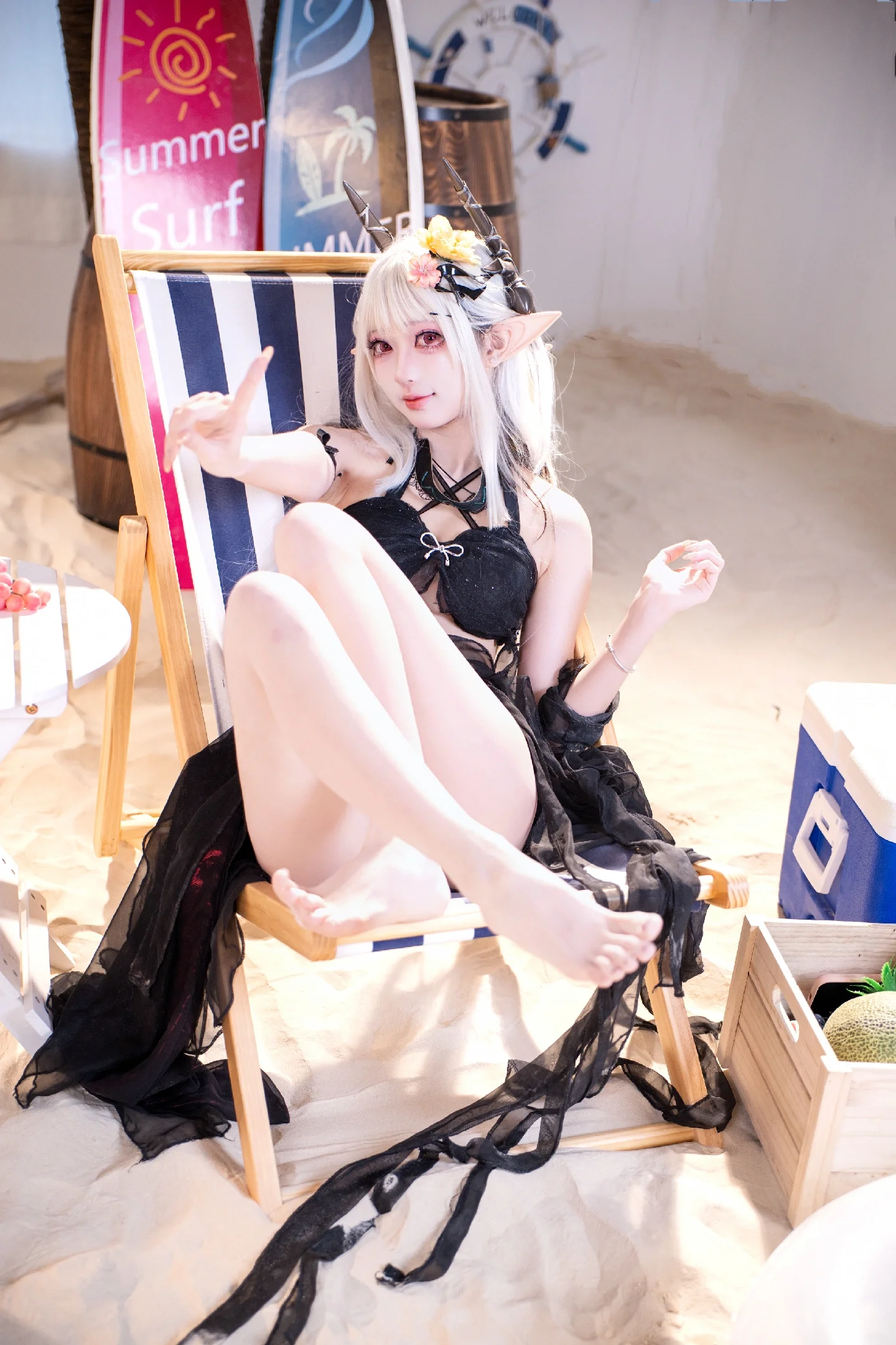 【泥岩cos】明日方舟的夏日海滩，黑色泳装与轻纱的完美搭配 - 第 3 张