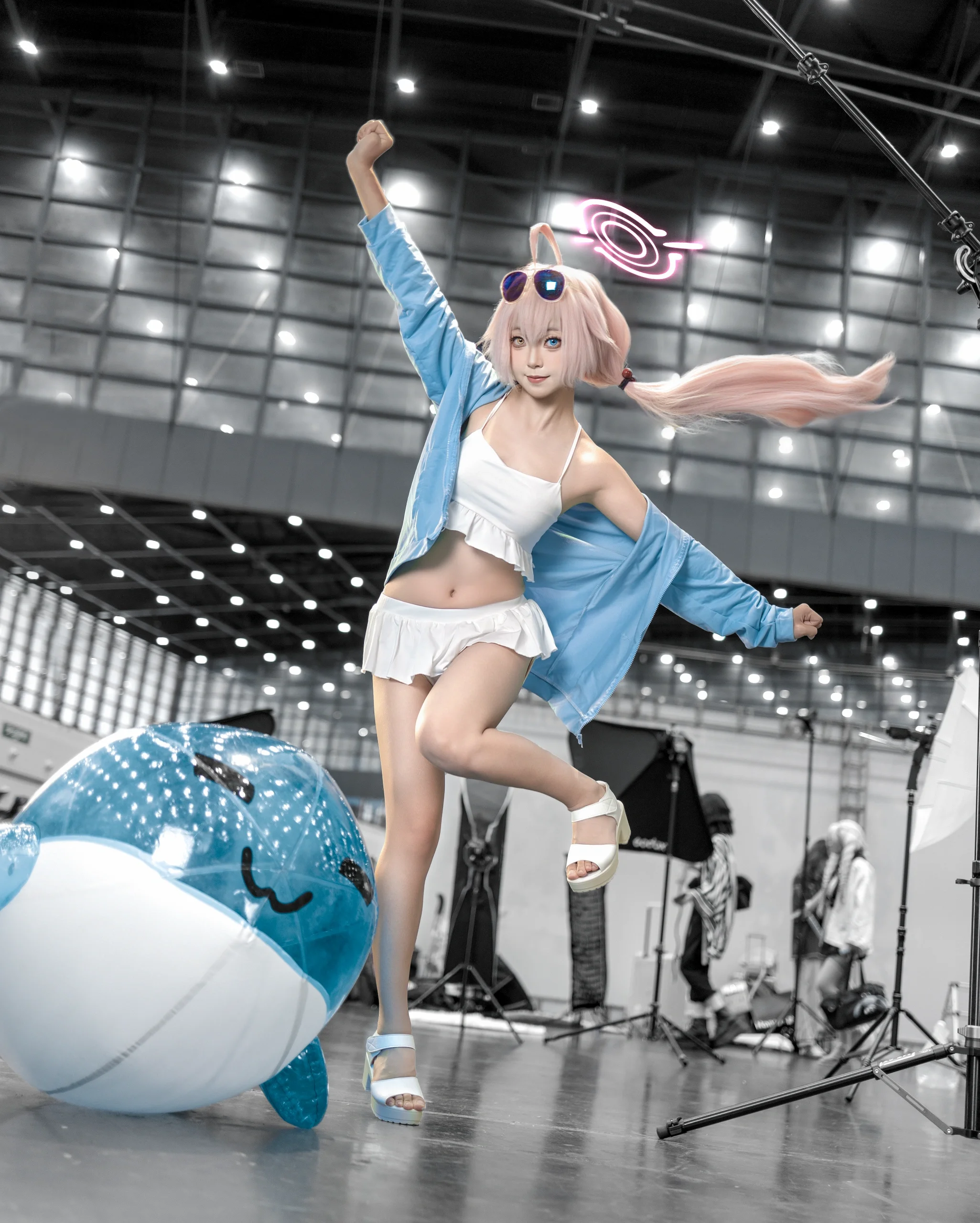 【星野cos】夏日蔚蓝档案，白色露脐装清爽场照