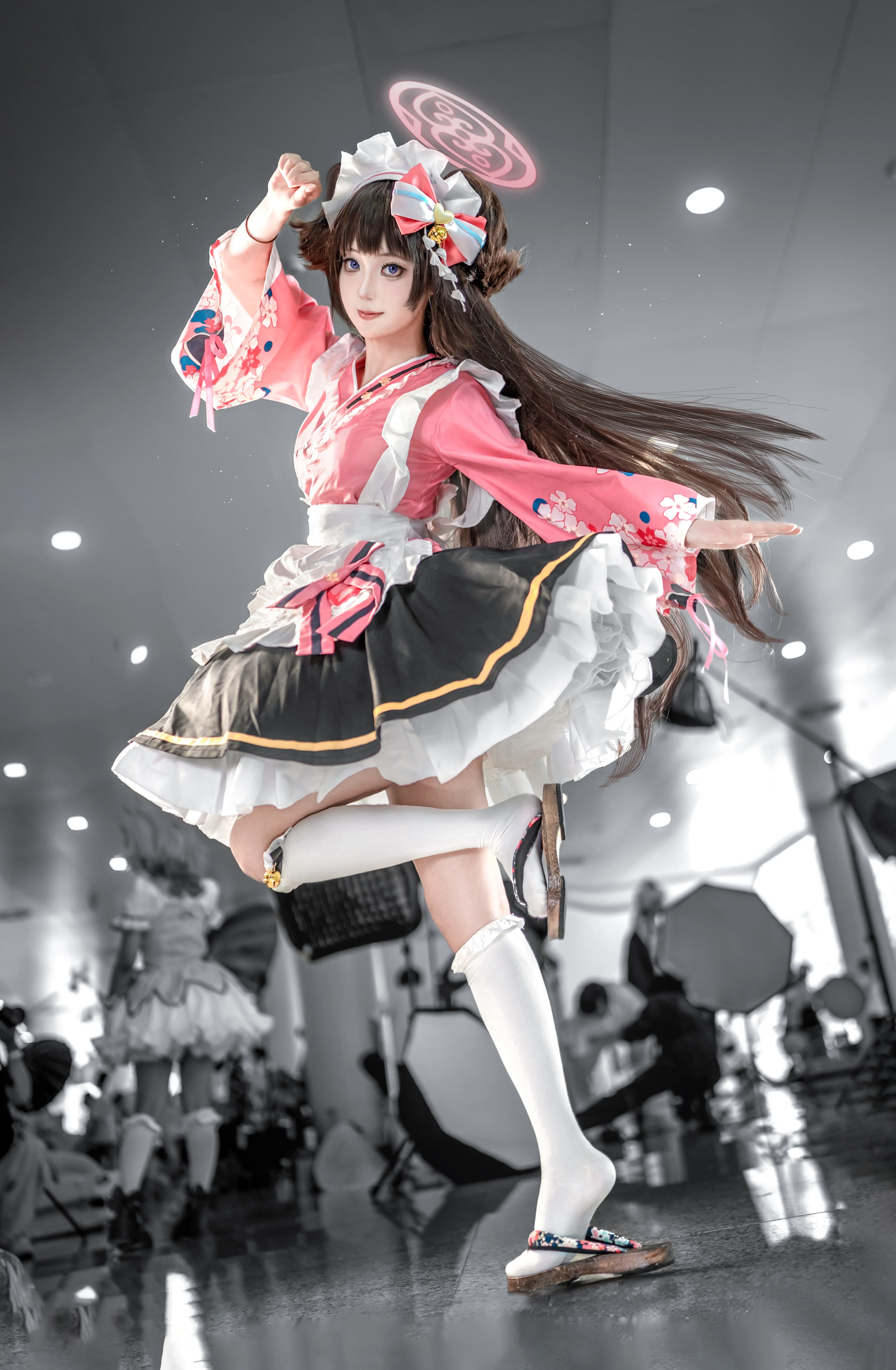 【河和静子cos】蔚蓝档案里的和风女仆，单腿平衡挑战成功