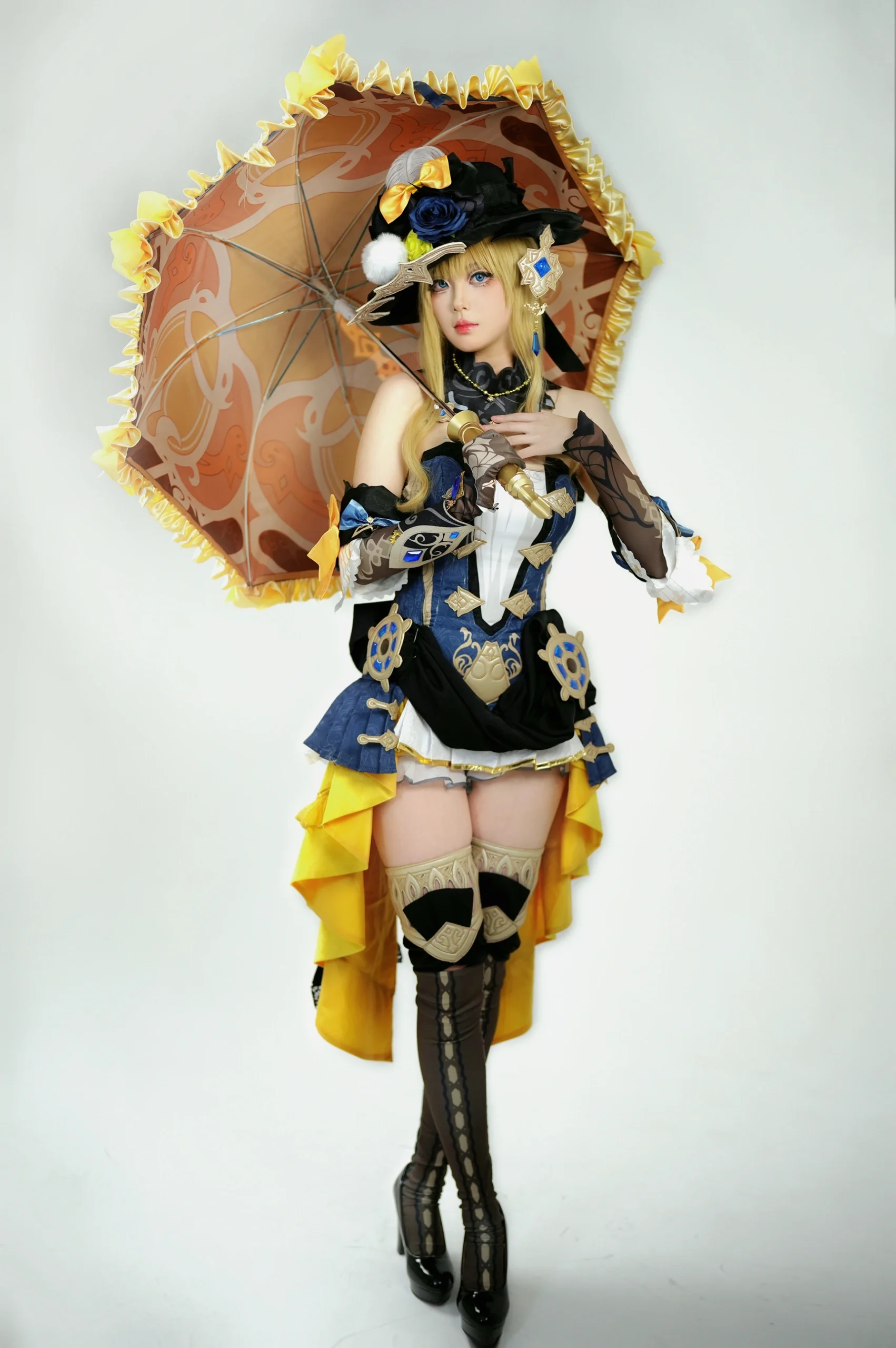 【娜維婭cos】刺玫會會長登場，還原楓丹的華麗與自信 - 第 4 張