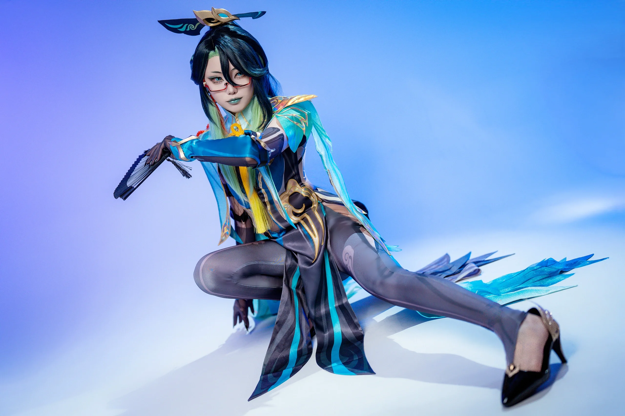 [Xianyun cosplay] Writing in the Study and Dancing with a Fan in the Studio, a Dual Interpretation of Motion and Stillness for the Genshin Impact Character - Image 4