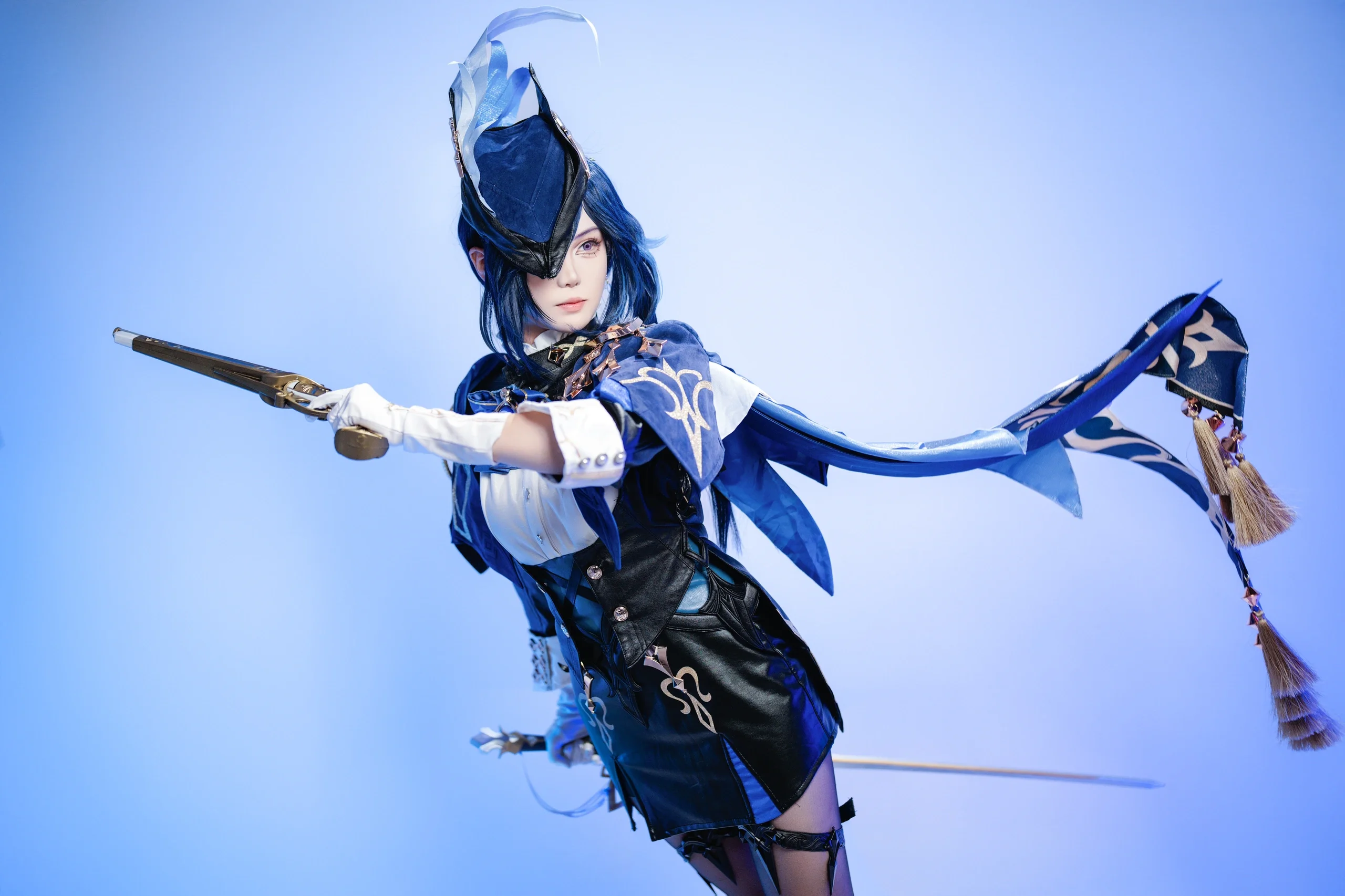 [Clorinde cosplay] Champion Duelist of the Court of Fontaine, All in Position - Image 2