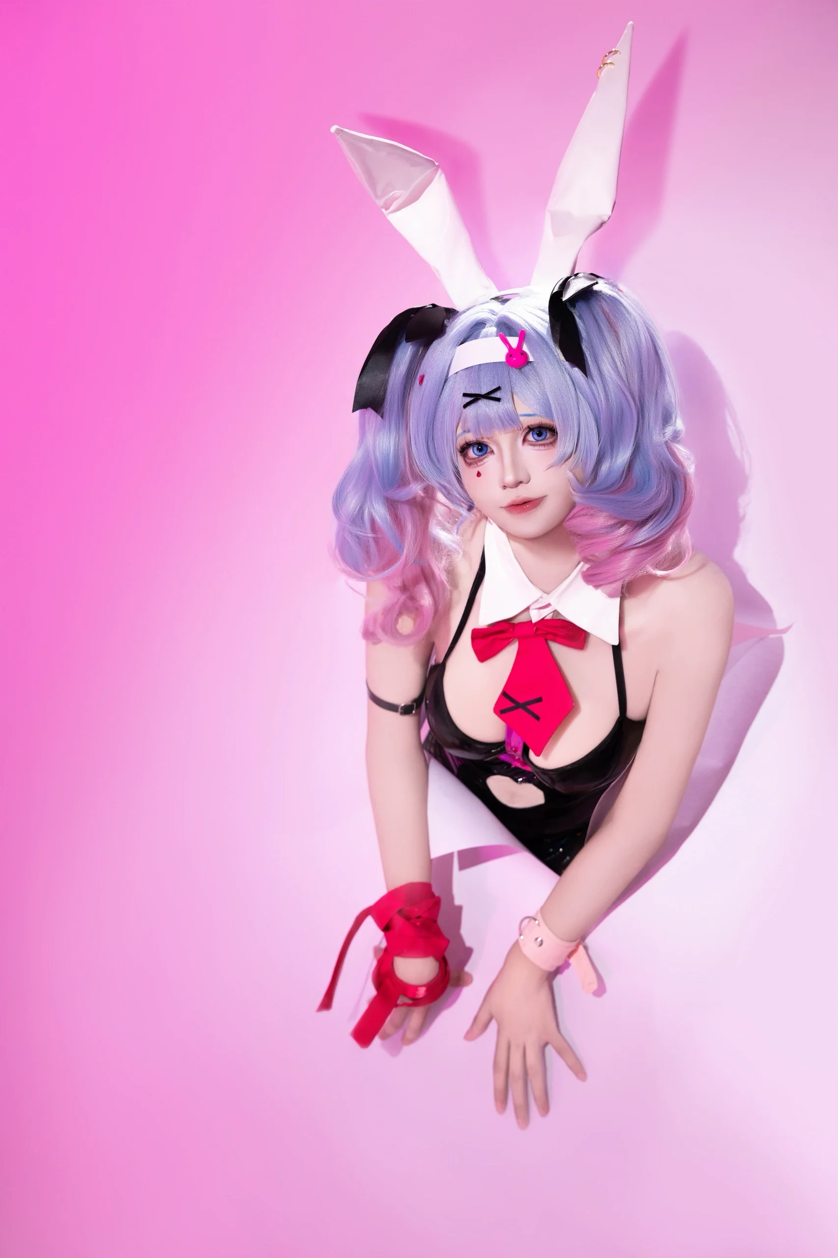 【初音未来cos】兔子洞里的漆皮光影写真 - 第 4 张