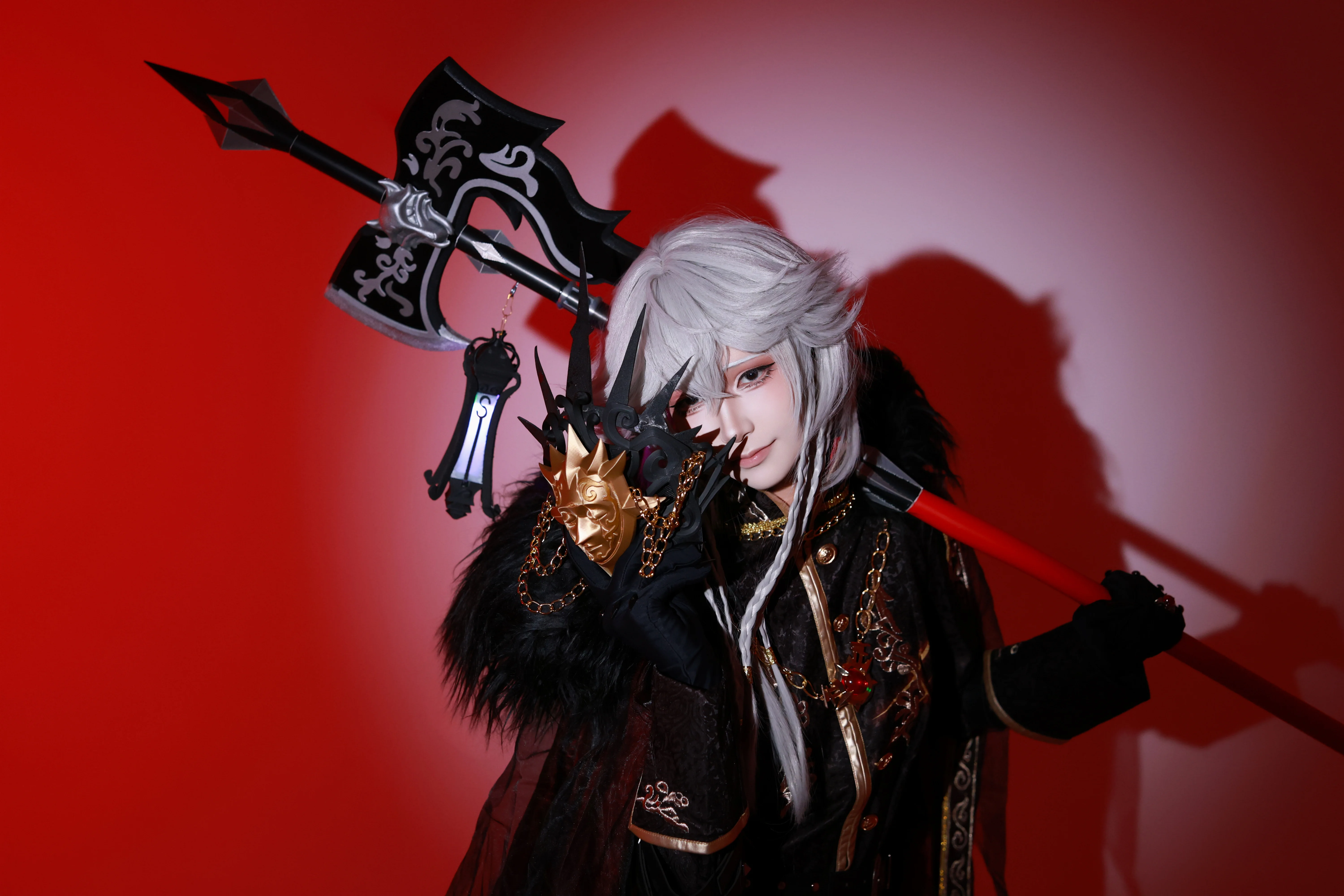 [Night Watch Cosplay] Identity V "Eater of the Sun": Calm Gaze Amidst Crimson - Image 2