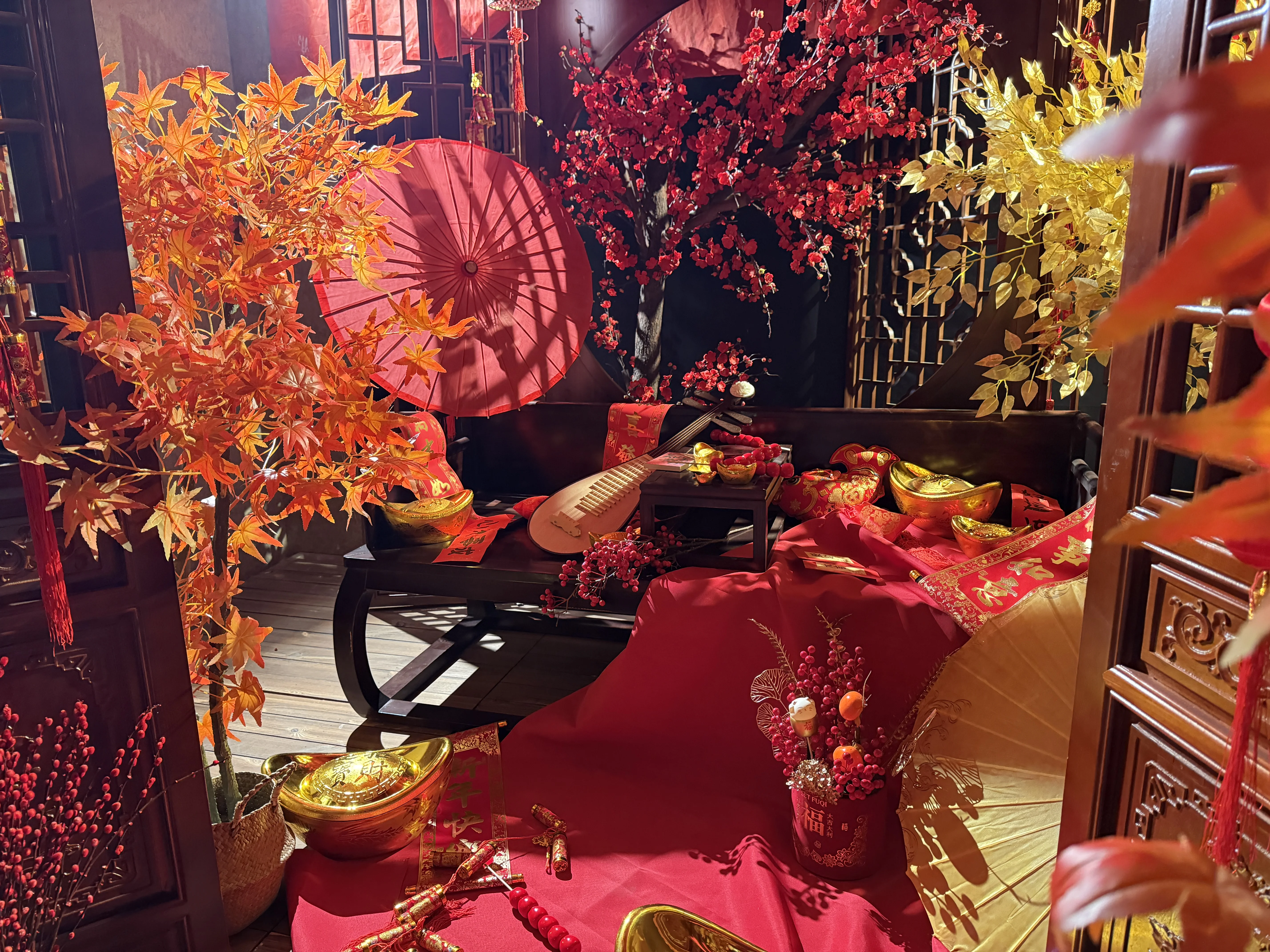 大毛領紅裝的新春古風寫真 - 第 3 張
