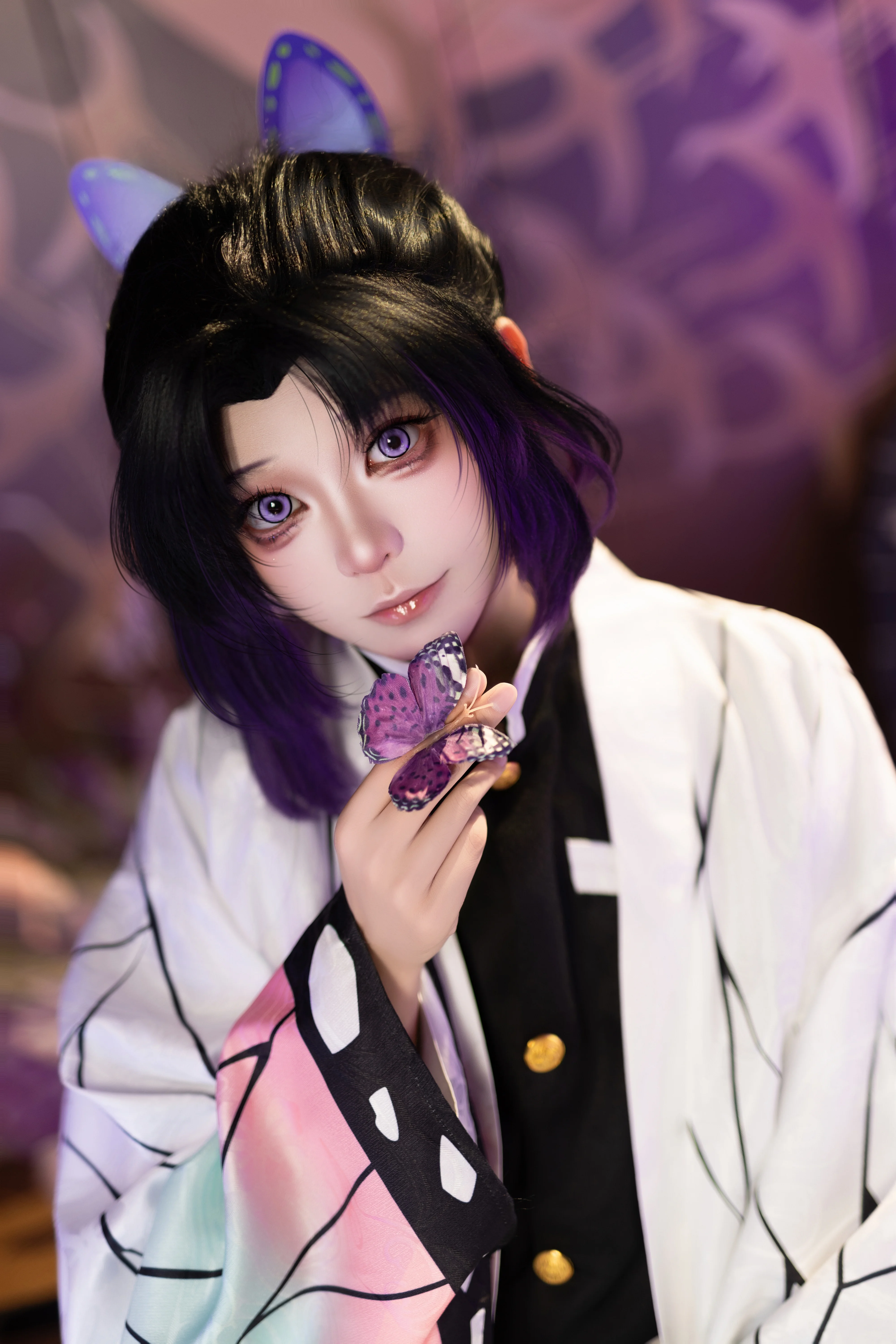 【蝴蝶忍cos】鬼灭之刃的蝶翼之舞，定格光影下的优雅与锋芒 - 第 1 张