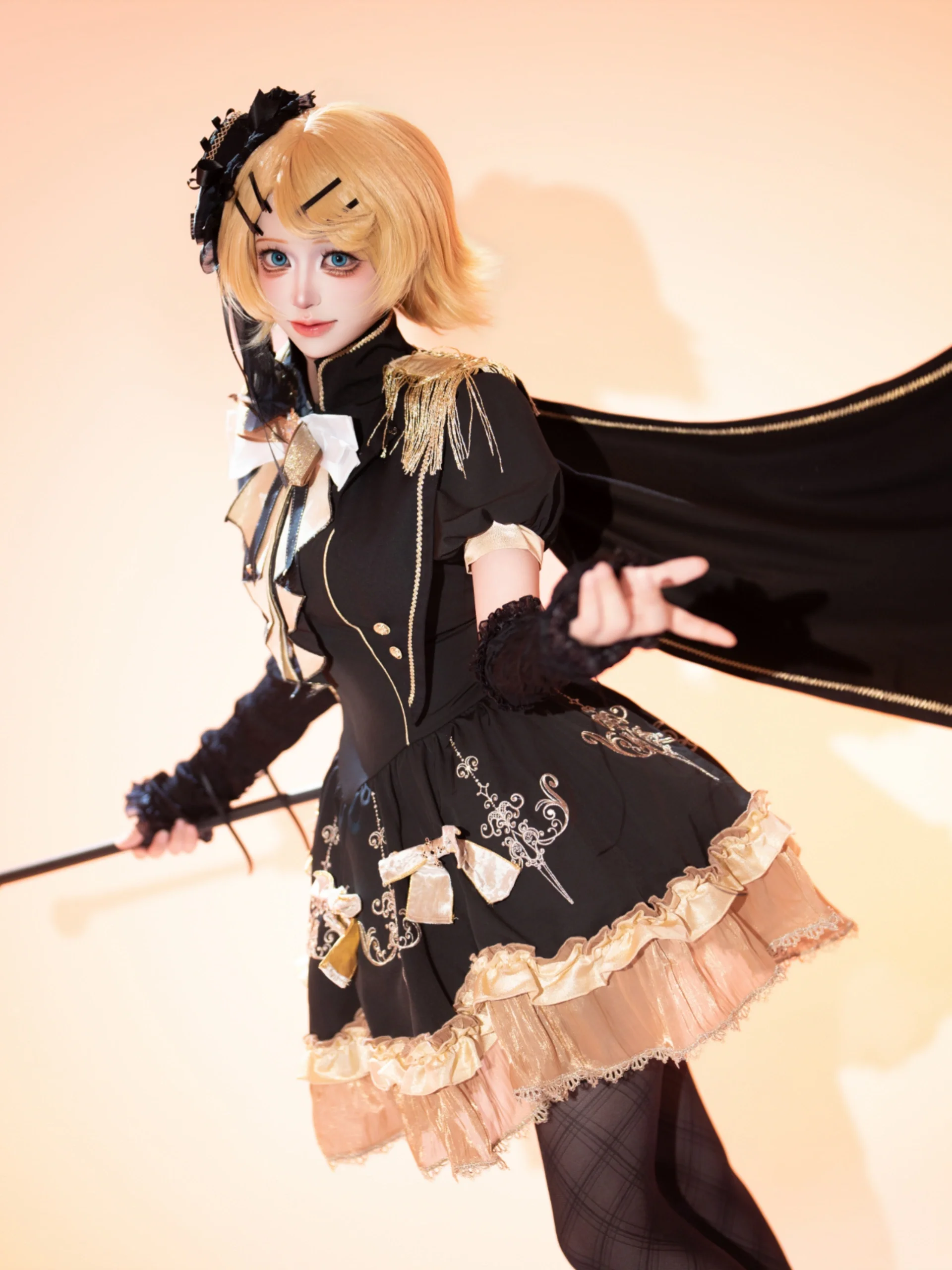 【鏡音鈴私設】黑金洛麗塔舞臺風造型分享 - 第 1 張