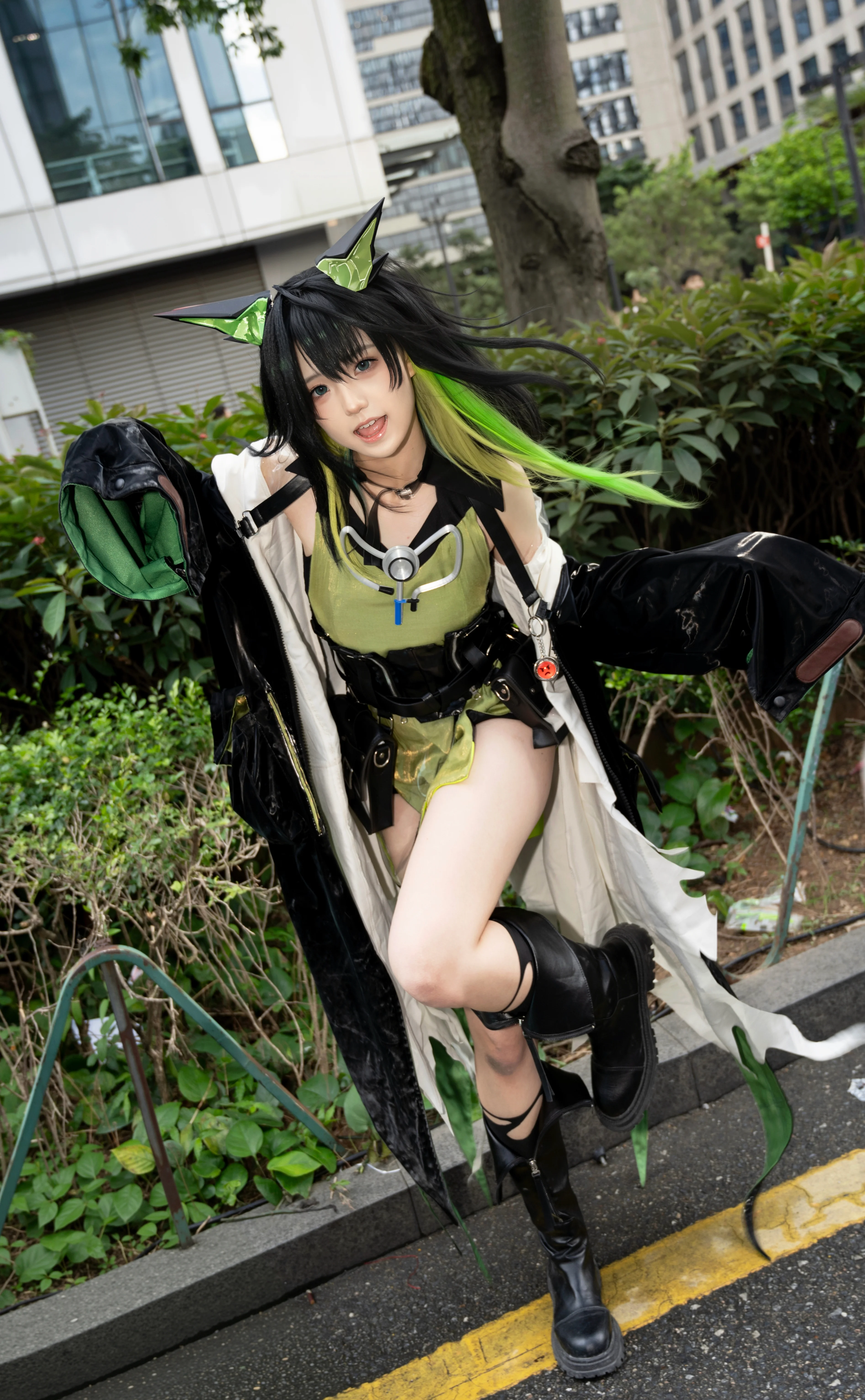 【M3cos】明日方舟七周年，户外机能风与绿黑配色的完美碰撞