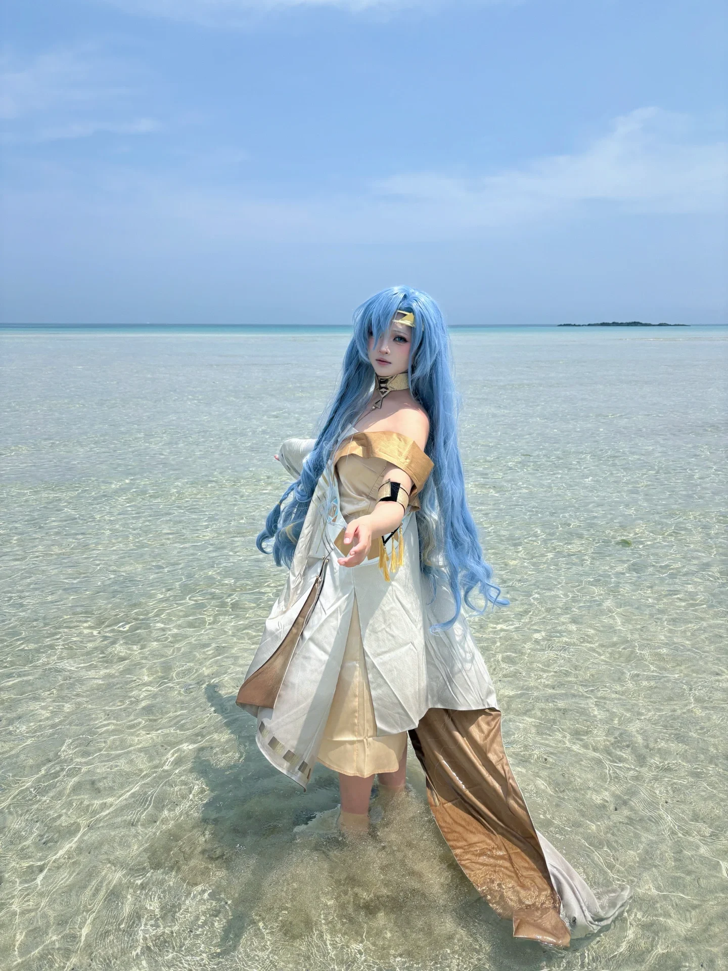 【37cos】重返未来1999济州岛旅拍，碧海蓝波间的蓝发少女 - 第 3 张