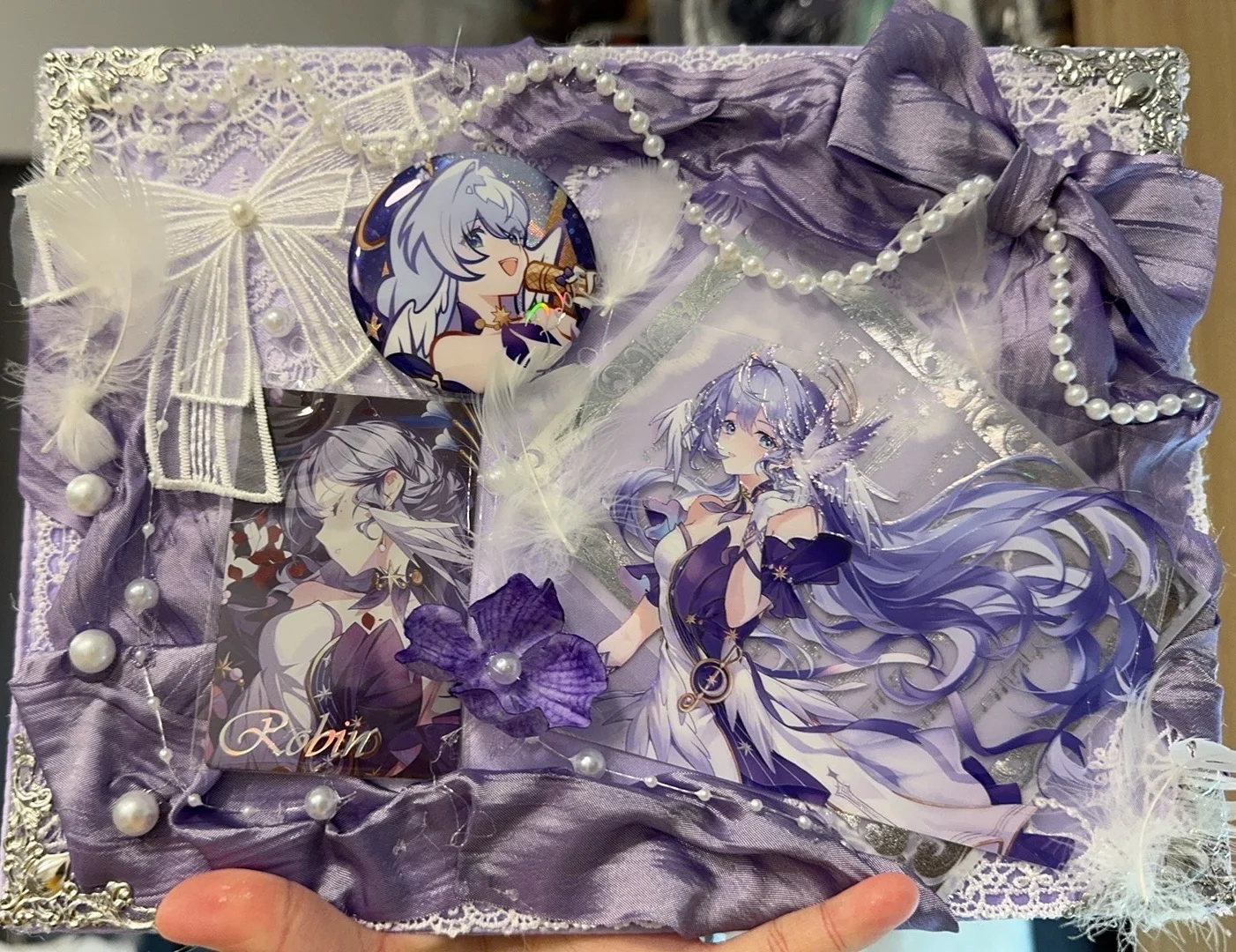 【知更鸟cos】崩坏星穹铁道的缎面紫痛包与银色天使造型 - 第 5 张