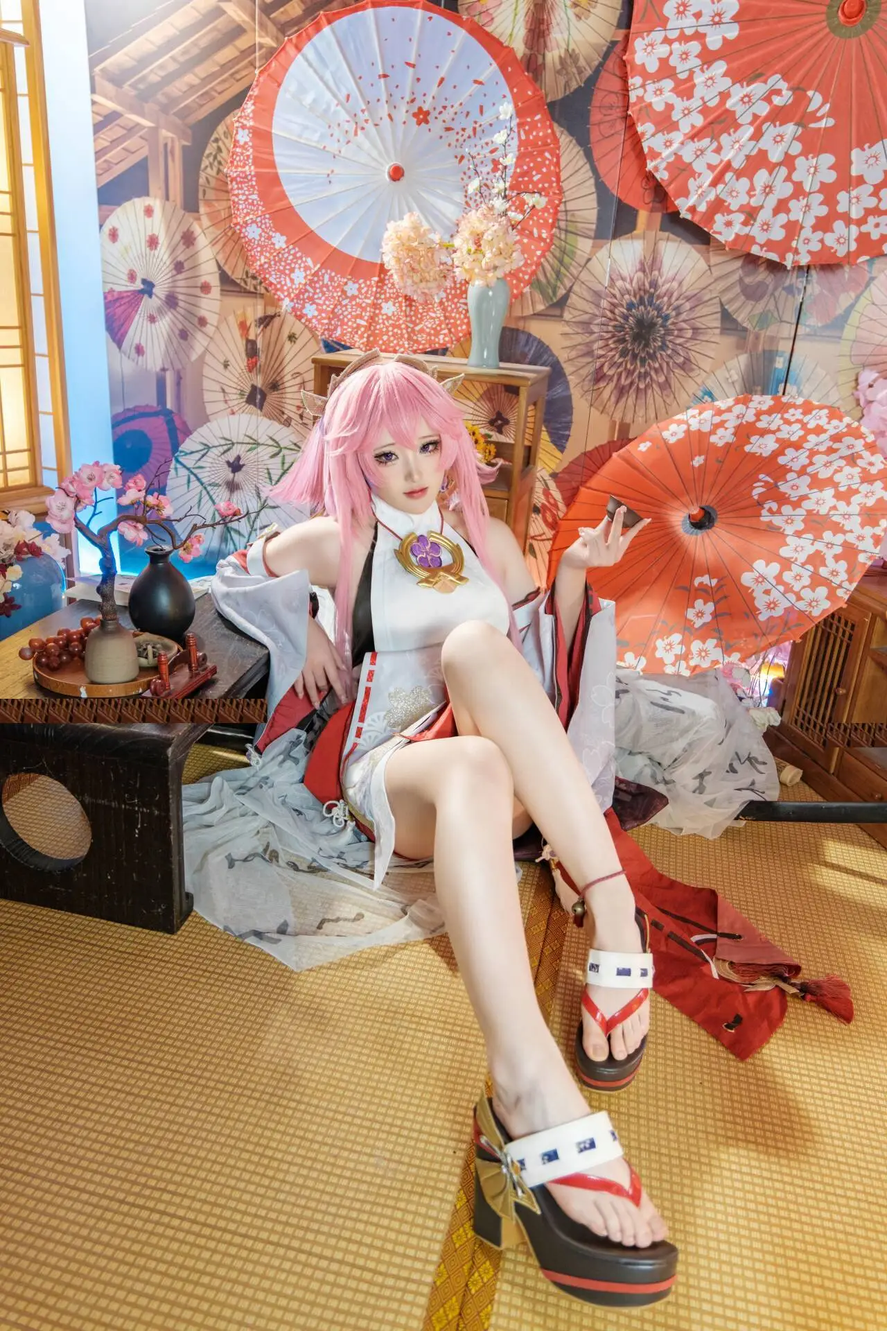 【八重神子cos】原神里的和风优雅，粉色长发下的春日低语