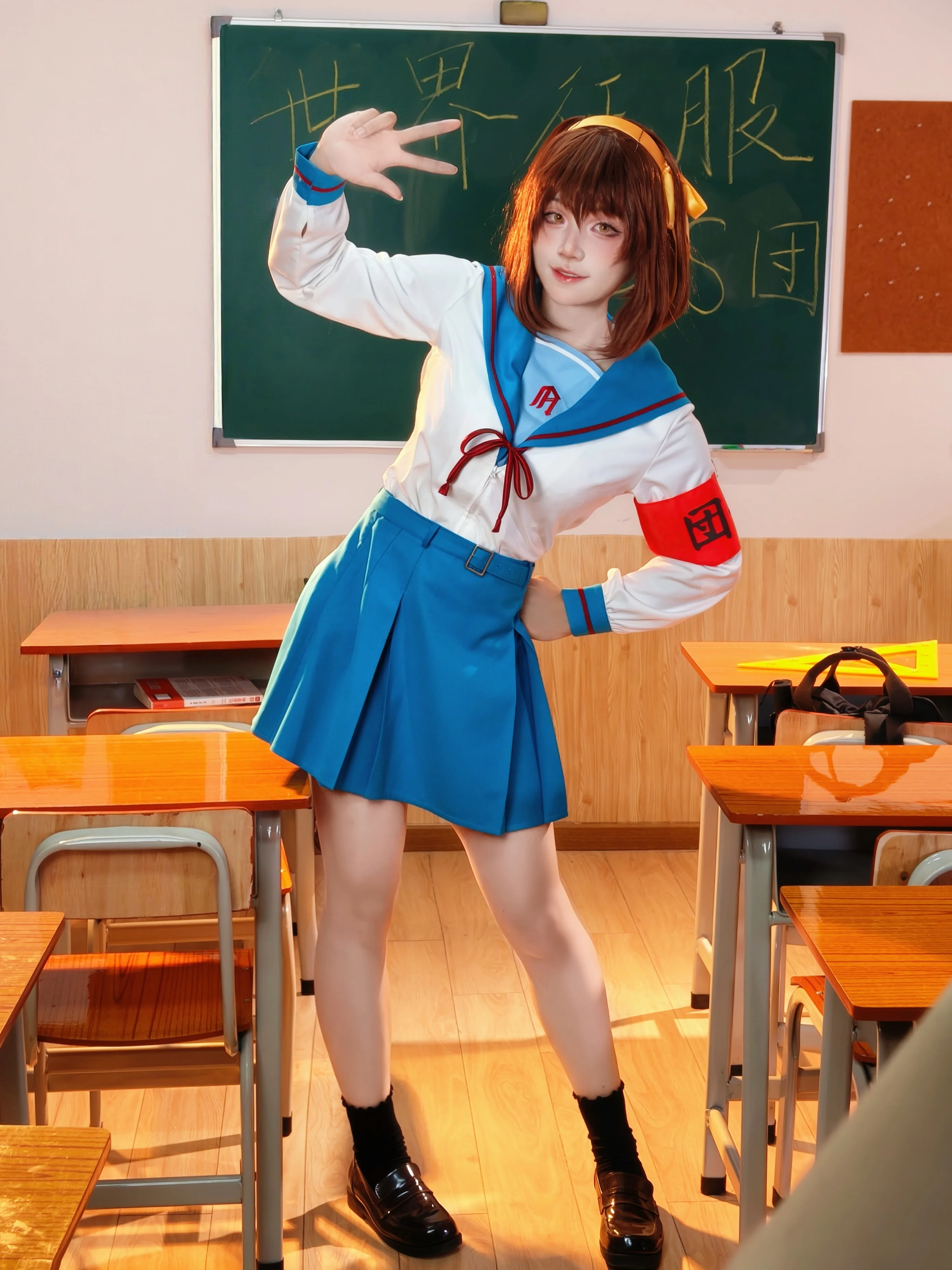 Haruhi Suzumiya cosplay and Kyon Return to the Classroom: A Tribute to The Melancholy of Haruhi Suzumiya - Image 3