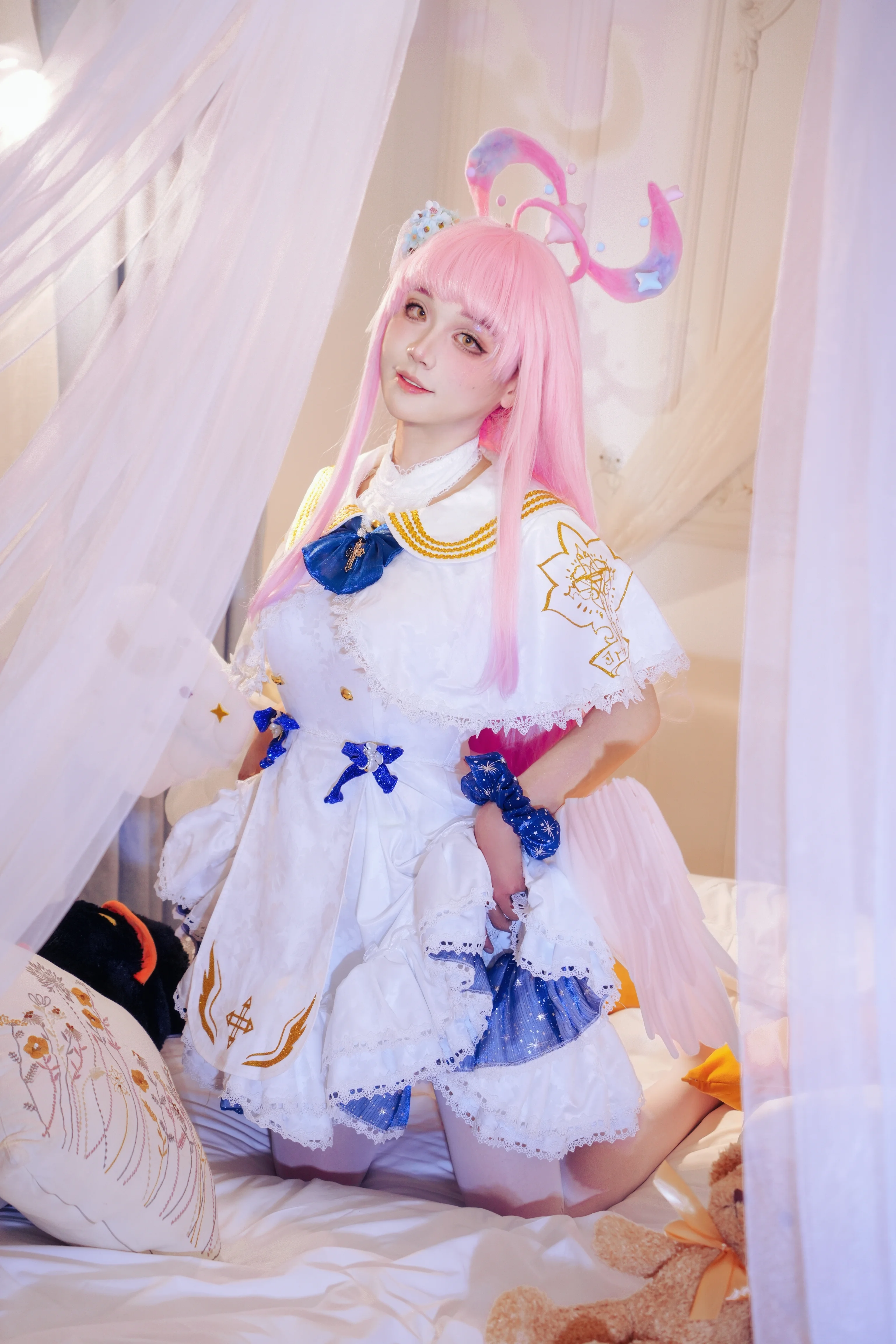 【圣园未花cos】蔚蓝档案的梦幻与可爱，属于粉发少女的日常 - 第 4 张