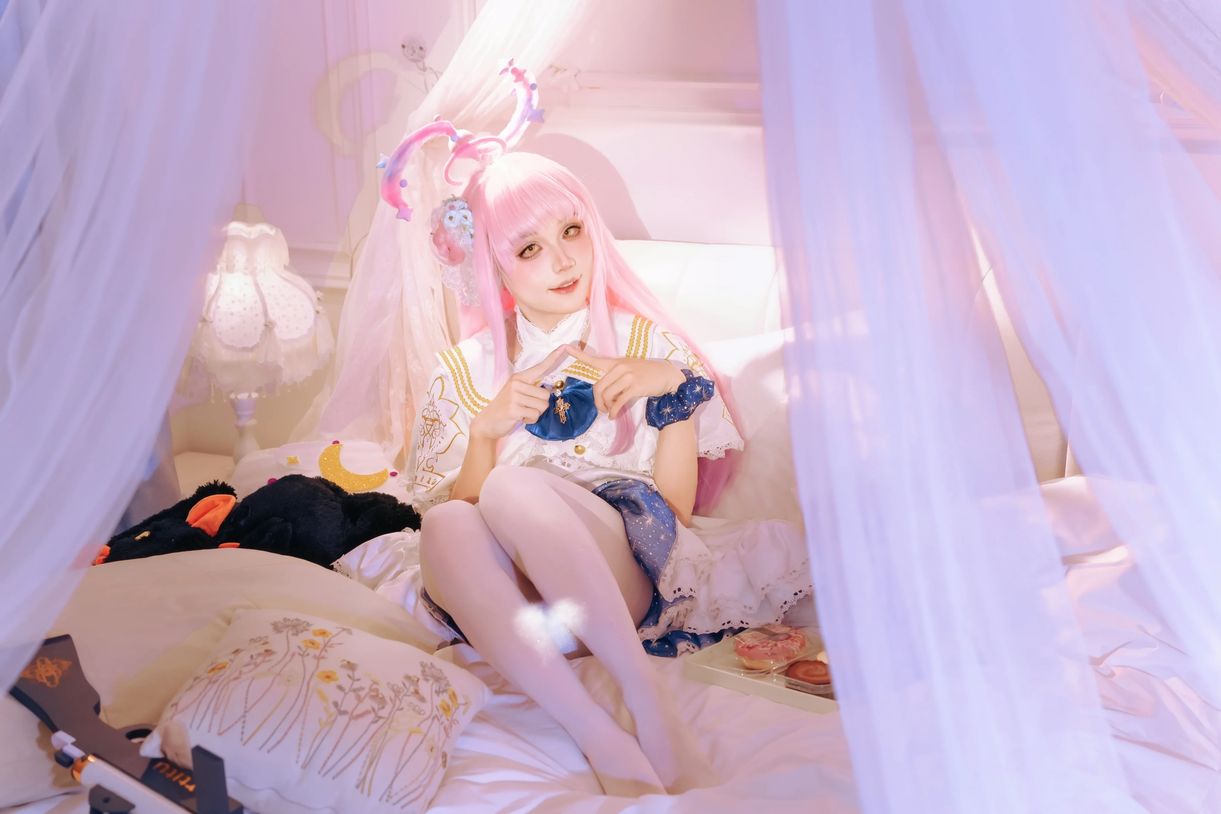 【圣园未花cos】蔚蓝档案的梦幻与可爱，属于粉发少女的日常 - 第 7 张