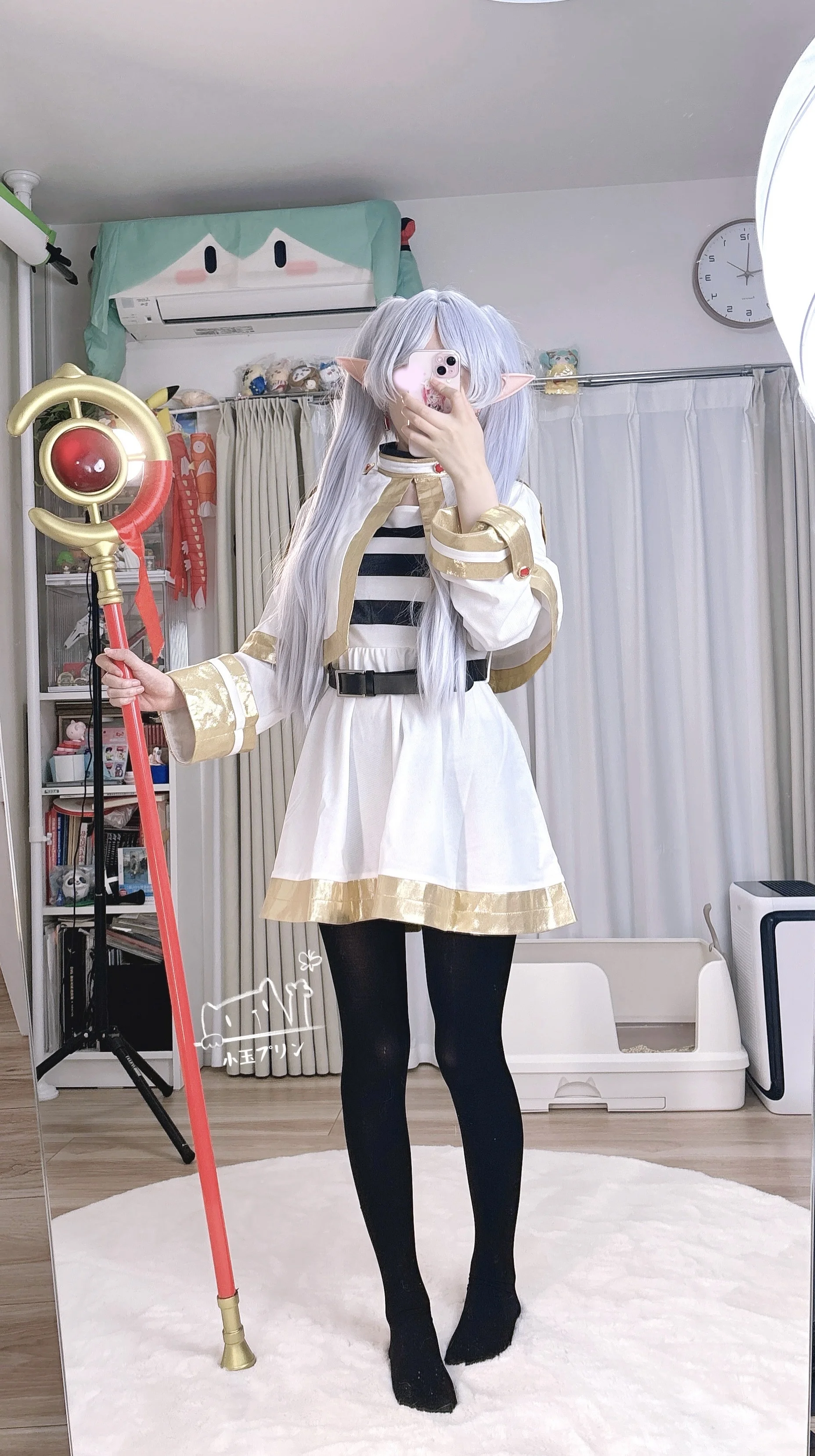 【芙莉莲cos】葬送的芙莉莲，对镜自拍还原魔法师日常 - 第 1 张