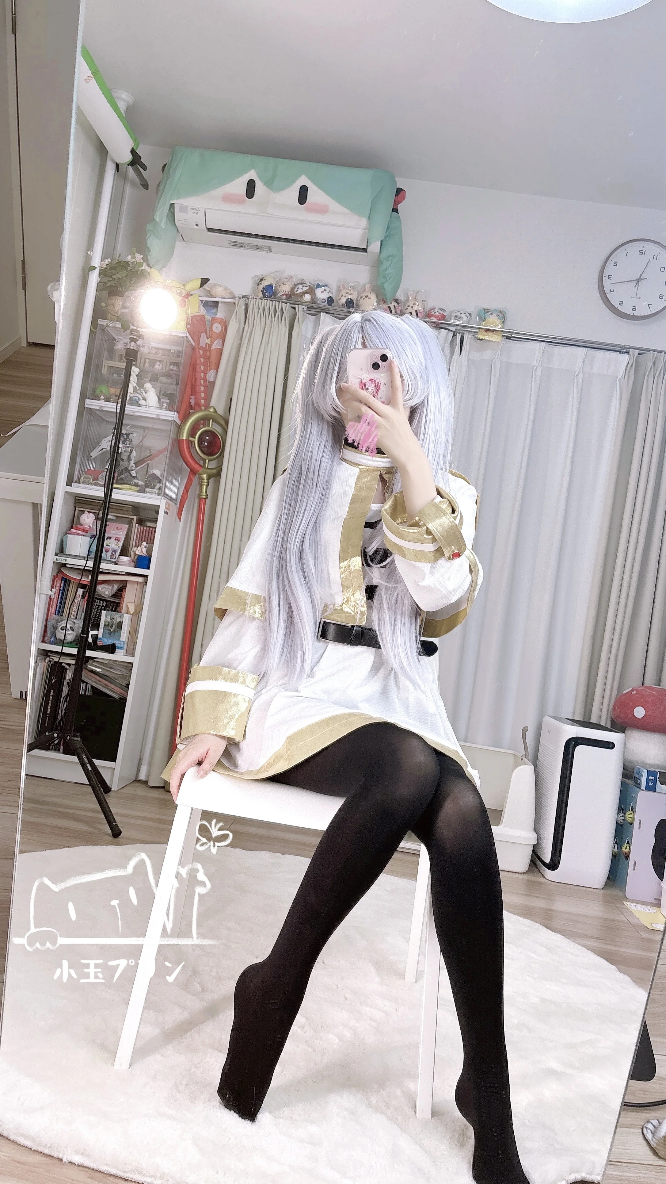 【芙莉莲cos】葬送的芙莉莲，对镜自拍还原魔法师日常